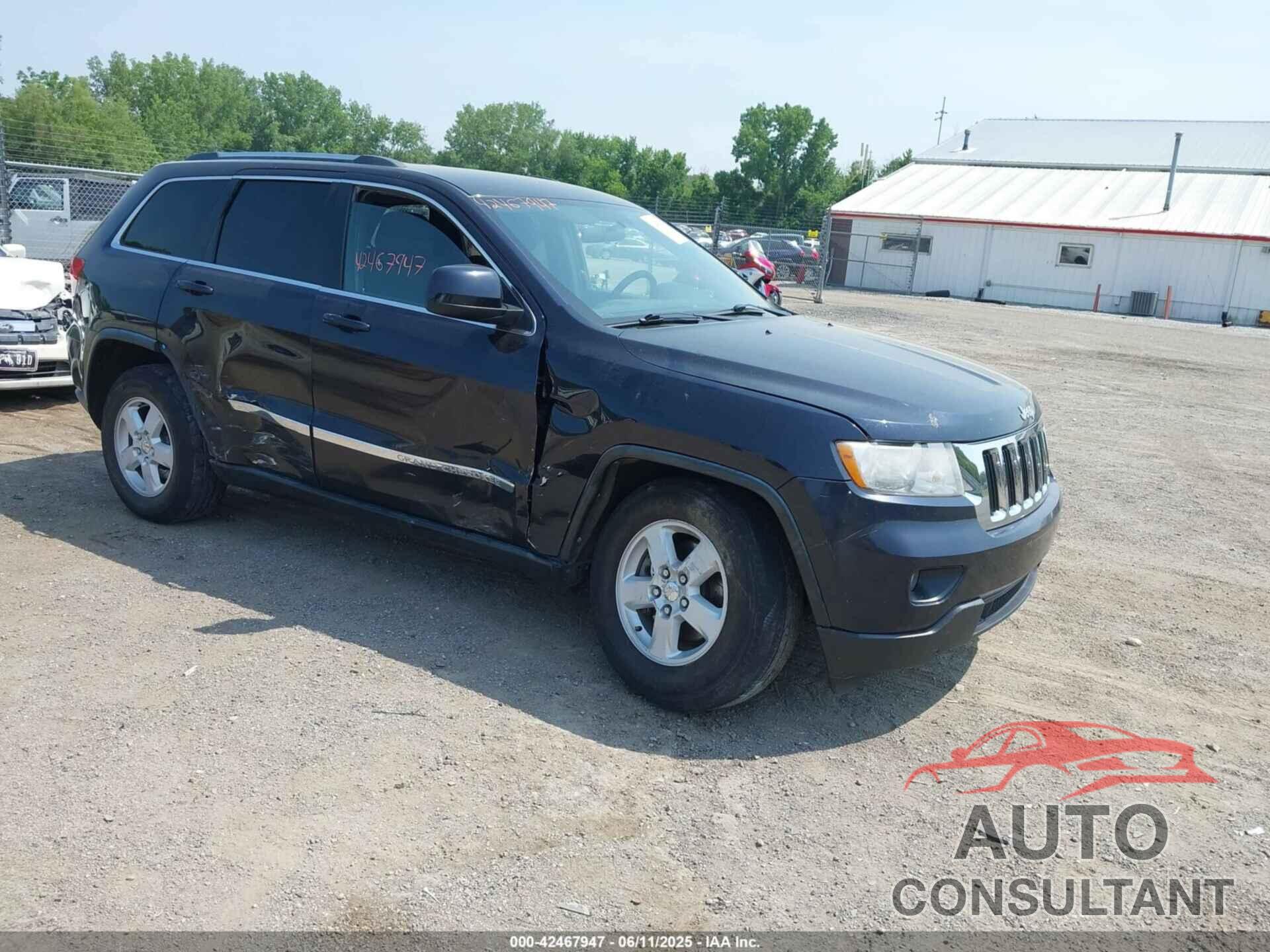 JEEP GRAND CHEROKEE 2011 - 1J4RR4GG2BC550934