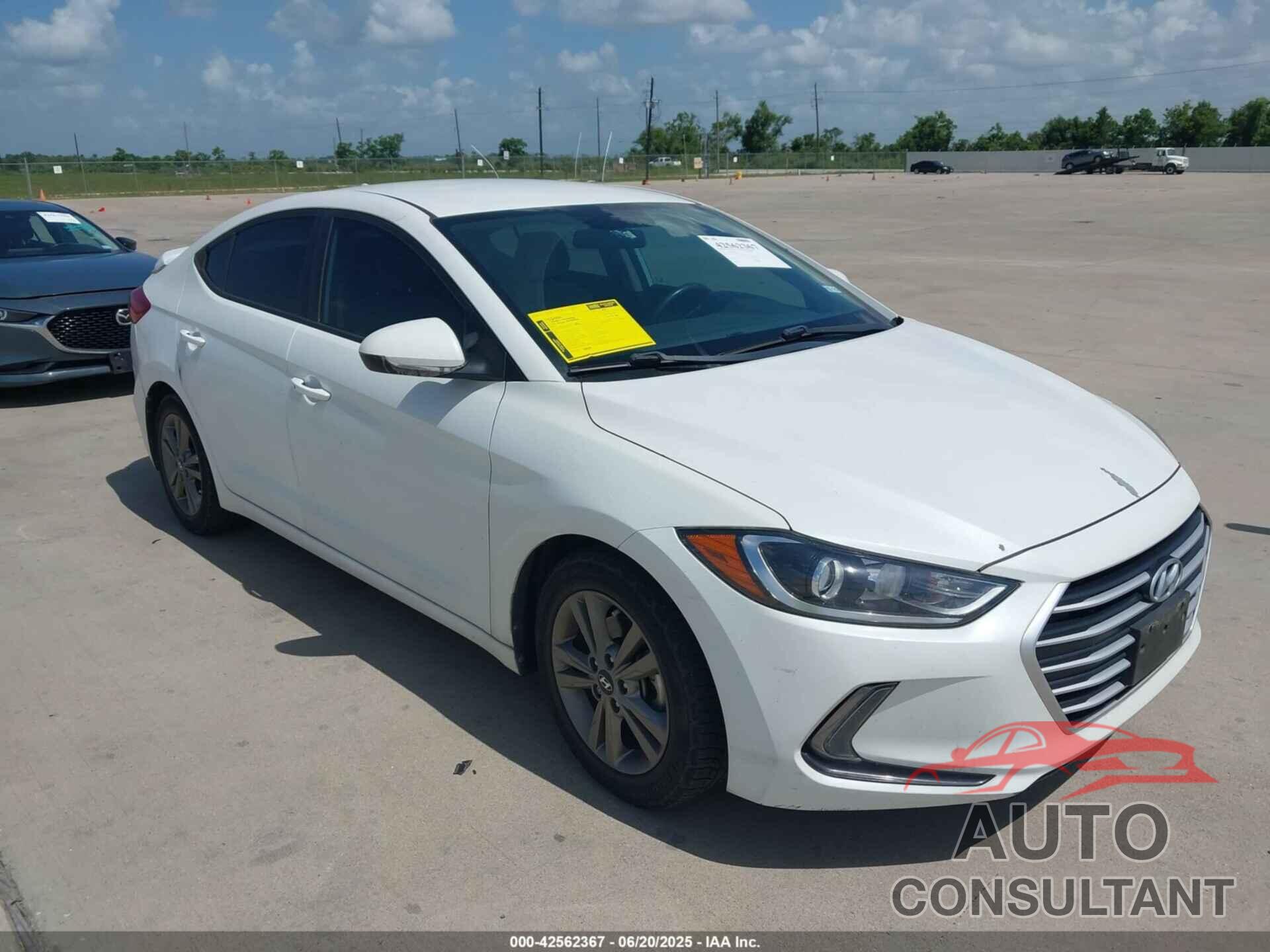 HYUNDAI ELANTRA 2017 - 5NPD84LF8HH083158