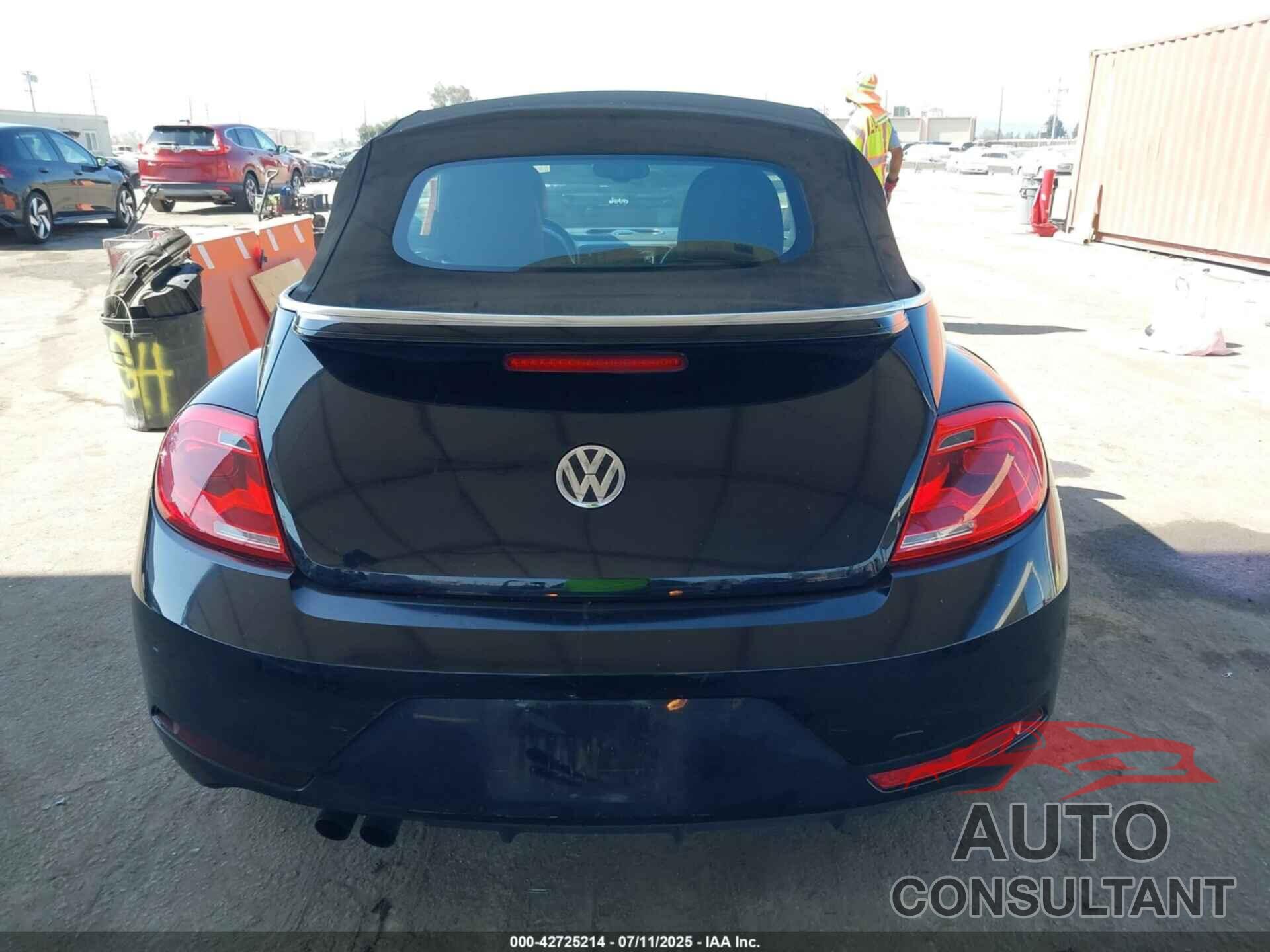 VOLKSWAGEN BEETLE 2014 - 3VW517AT7EM816287