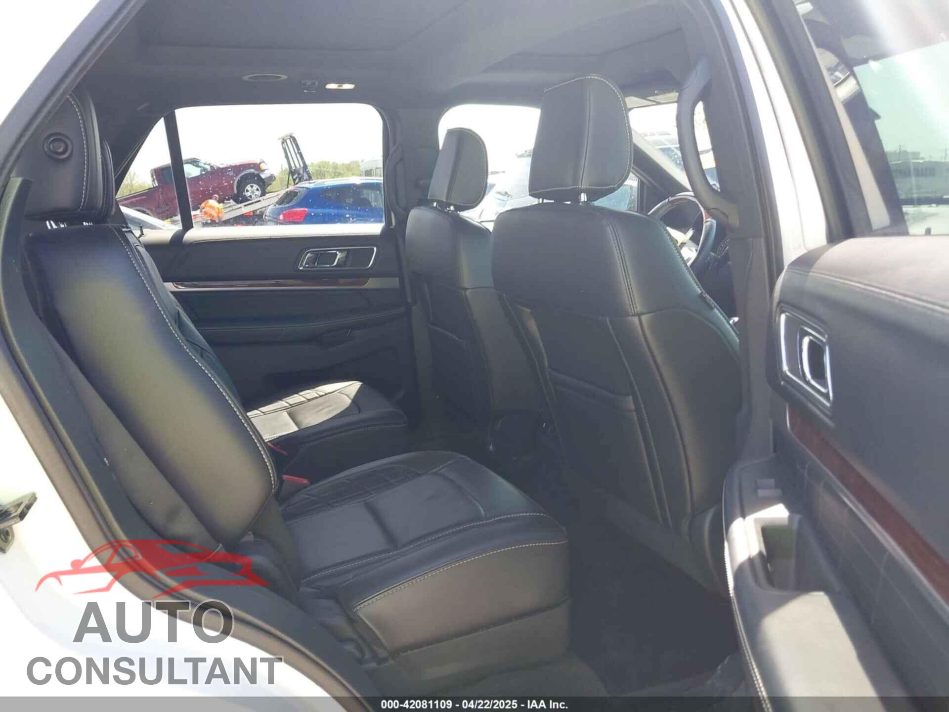 FORD EXPLORER 2018 - 1FM5K8HT5JGB55905