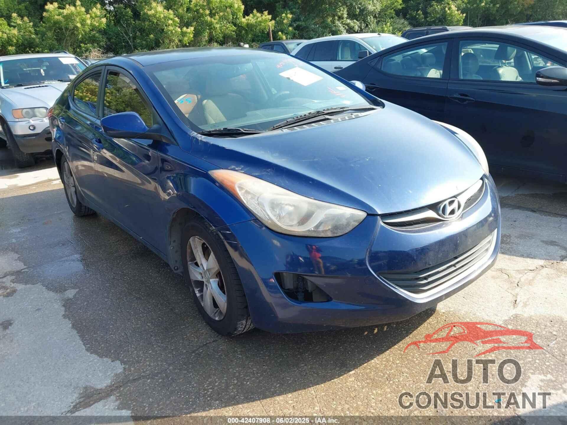 HYUNDAI ELANTRA 2013 - KMHDH4AE1DU670761