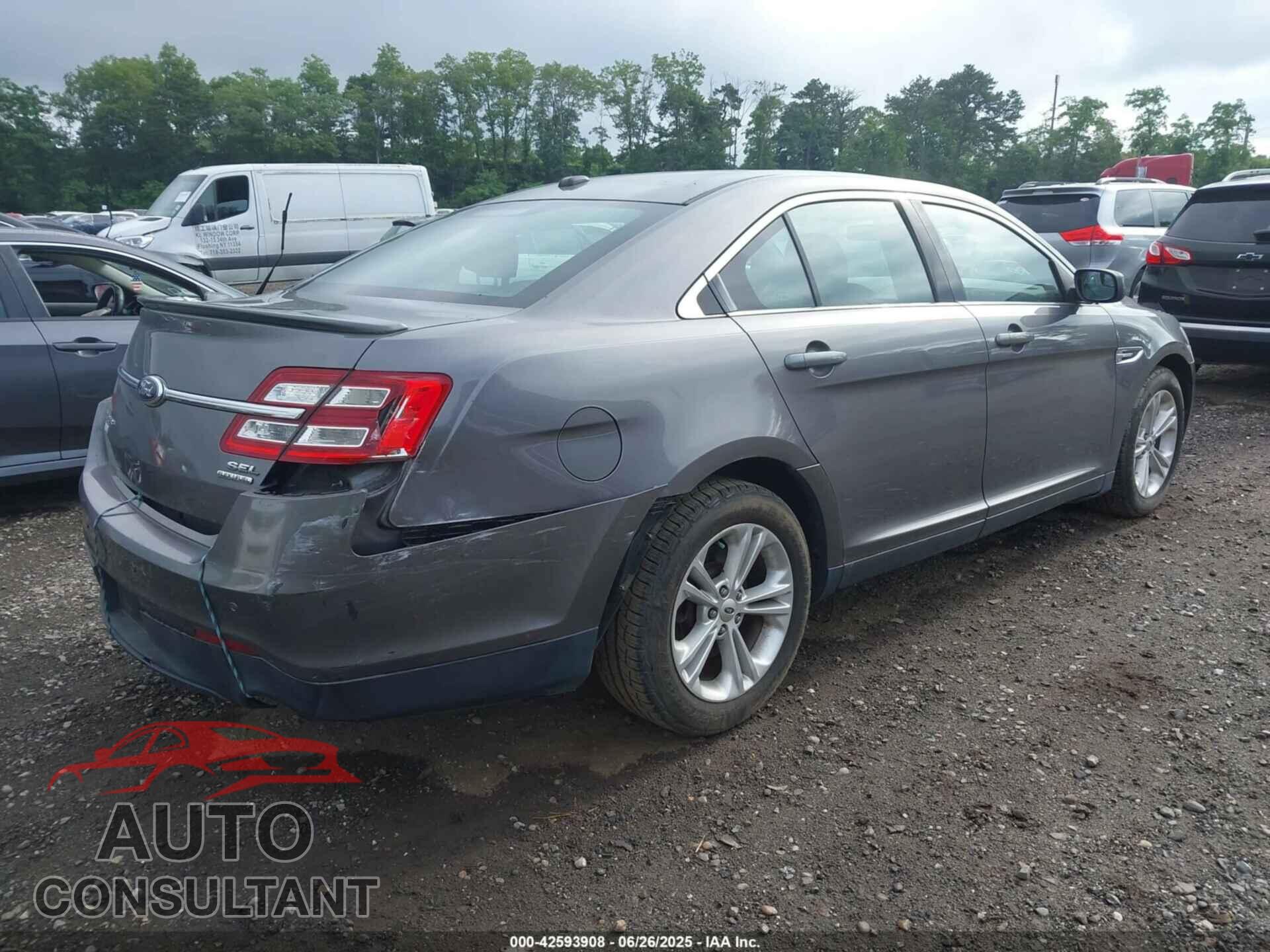 FORD TAURUS 2013 - 1FAHP2E85DG192530