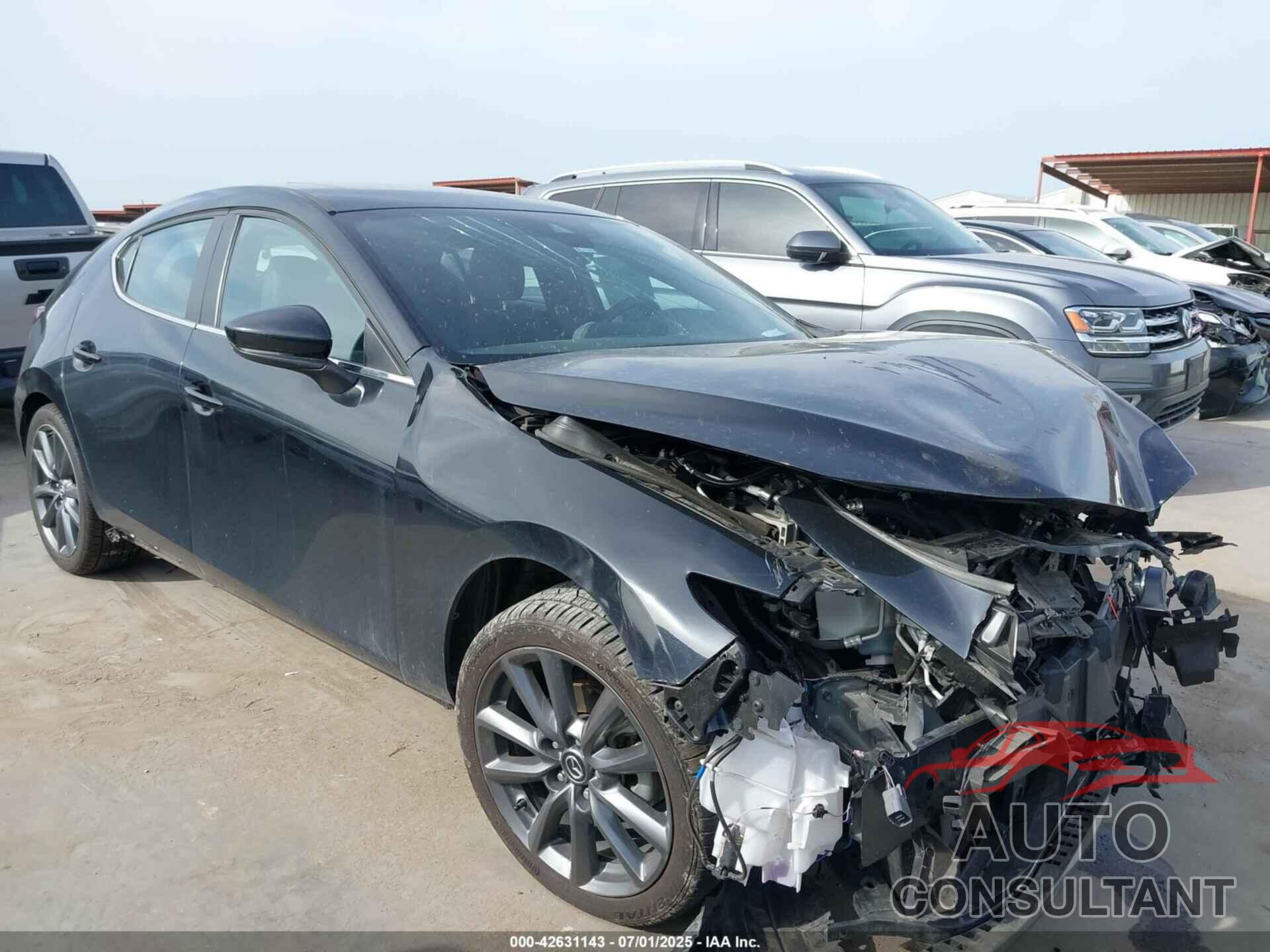 MAZDA 3 2022 - JM1BPALL4N1512104
