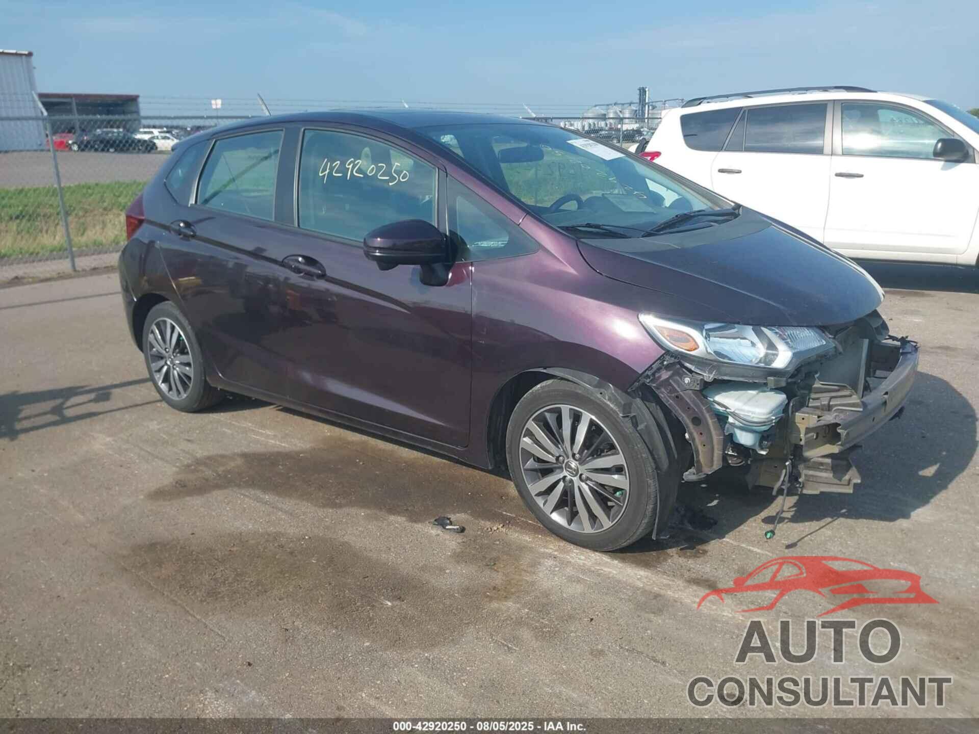 HONDA FIT 2015 - 3HGGK5H81FM752569