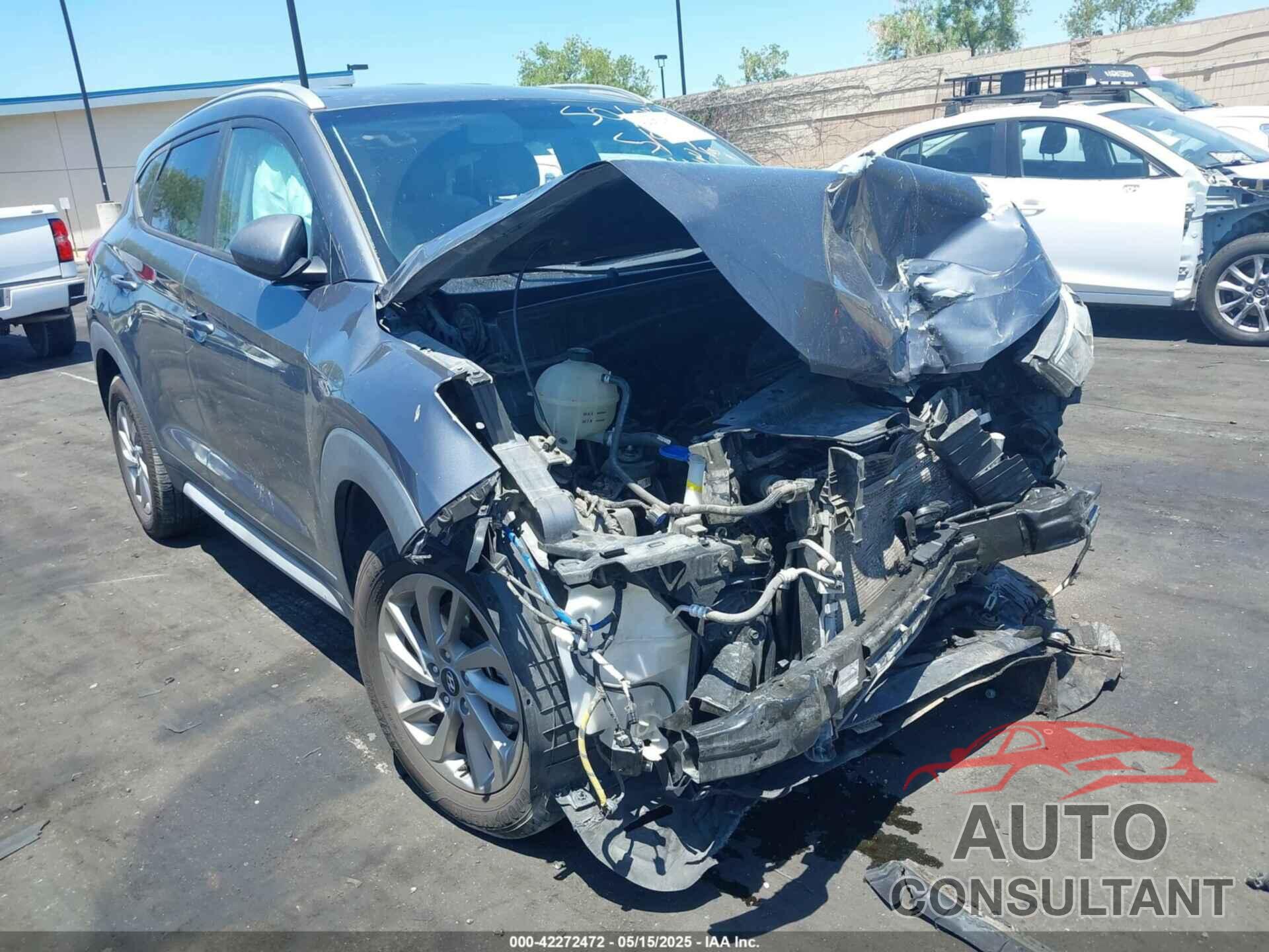 HYUNDAI TUCSON 2017 - KM8J33A43HU425176