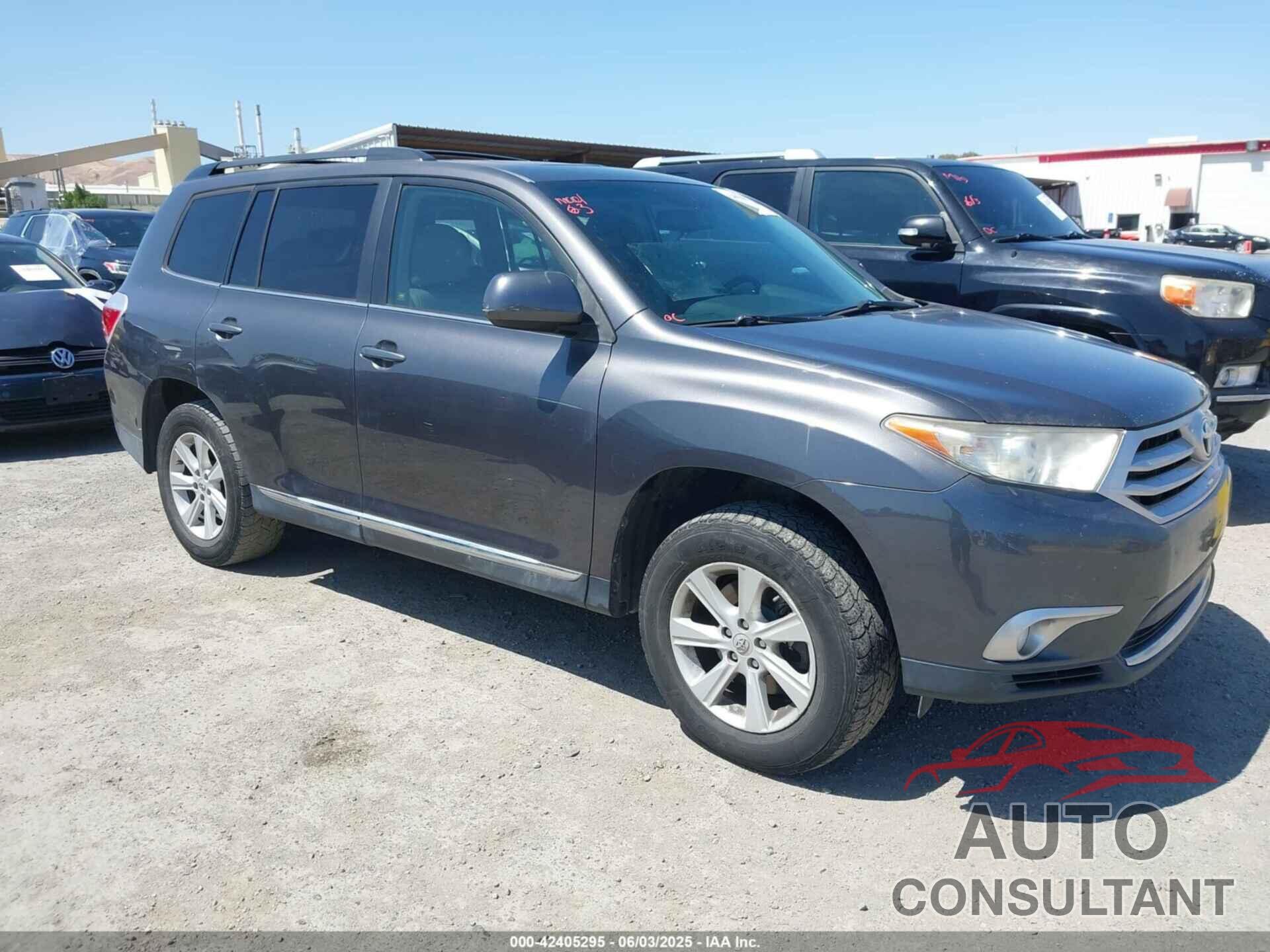 TOYOTA HIGHLANDER 2012 - 5TDBK3EH0CS106307