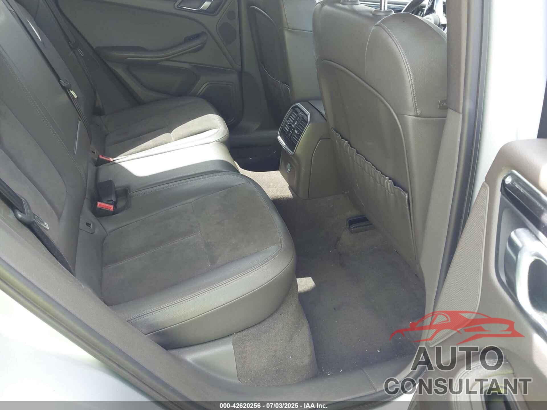PORSCHE MACAN 2016 - WP1AB2A52GLB40367