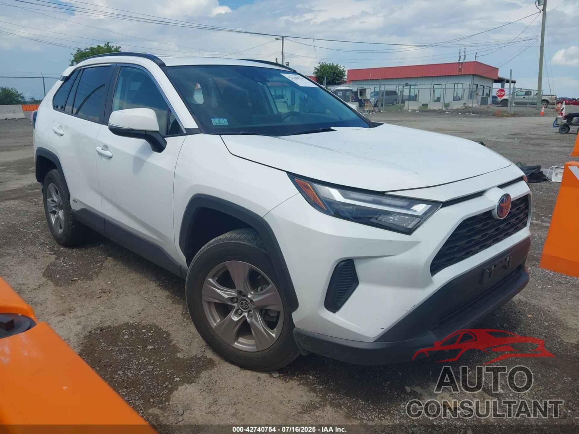TOYOTA RAV4 HYBRID 2022 - 2T3RWRFV0NW140873