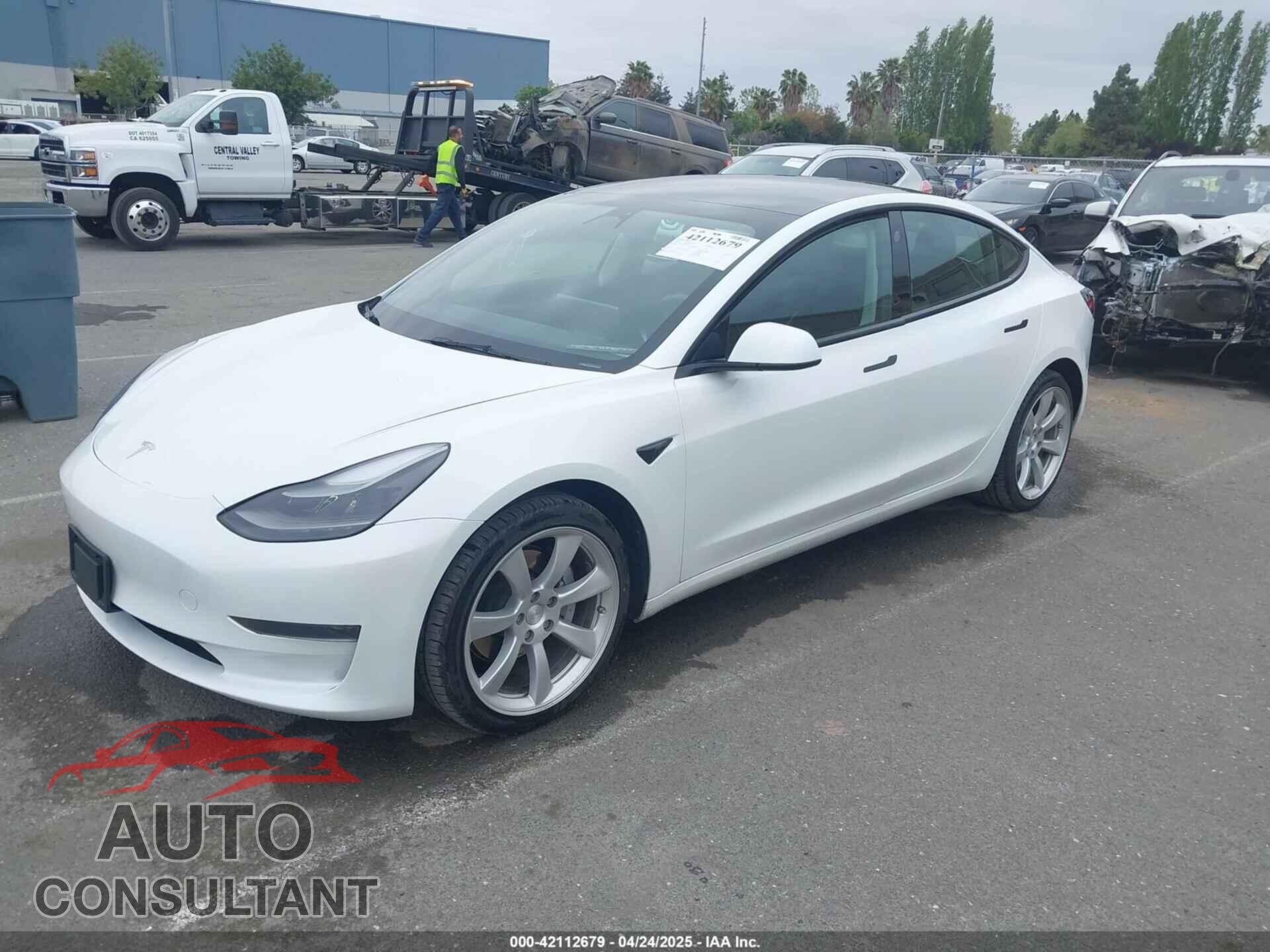 TESLA MODEL 3 2023 - 5YJ3E1EA8PF437584