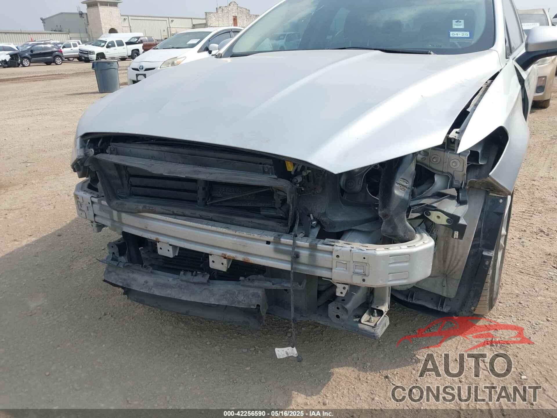 FORD FUSION HYBRID 2018 - 3FA6P0LU1JR157595