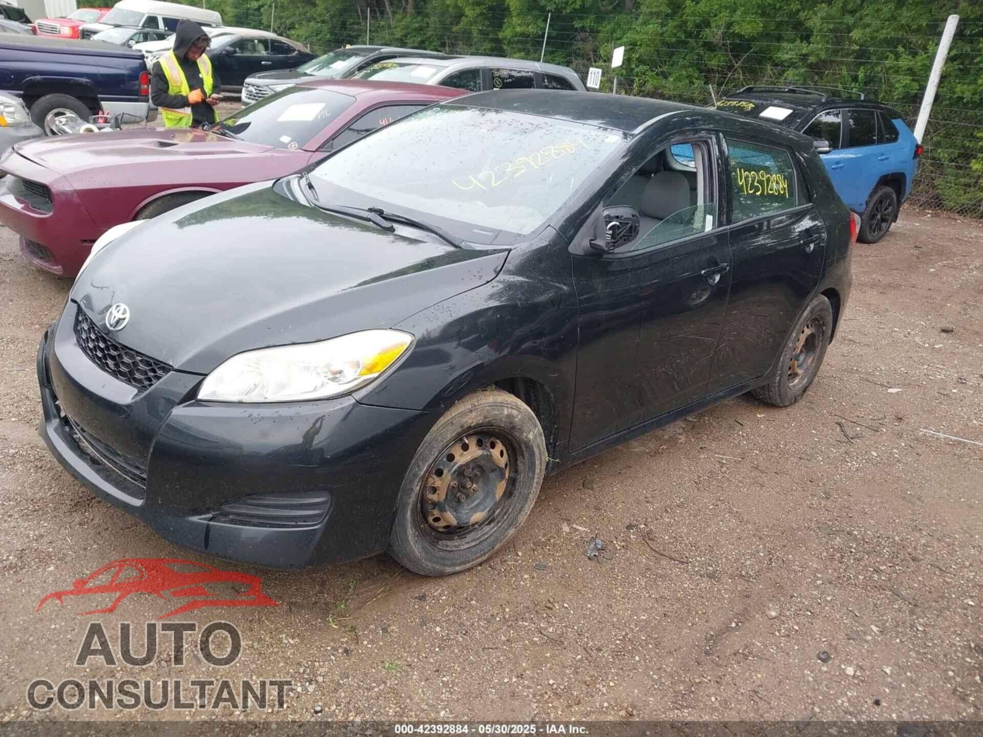 TOYOTA MATRIX 2009 - 2T1KU40E49C050659