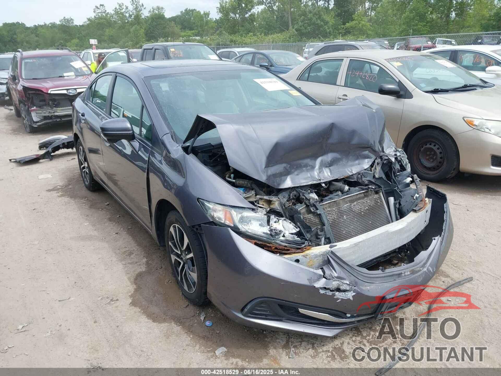 HONDA CIVIC 2015 - 2HGFB2F83FH507204