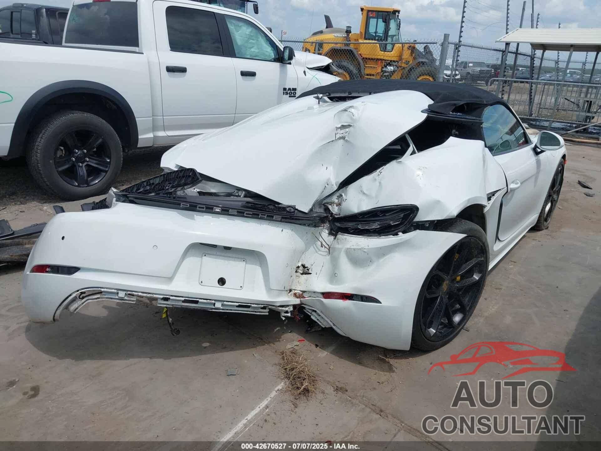 PORSCHE 718 SPYDER 2021 - WP0CC2A89MS240128