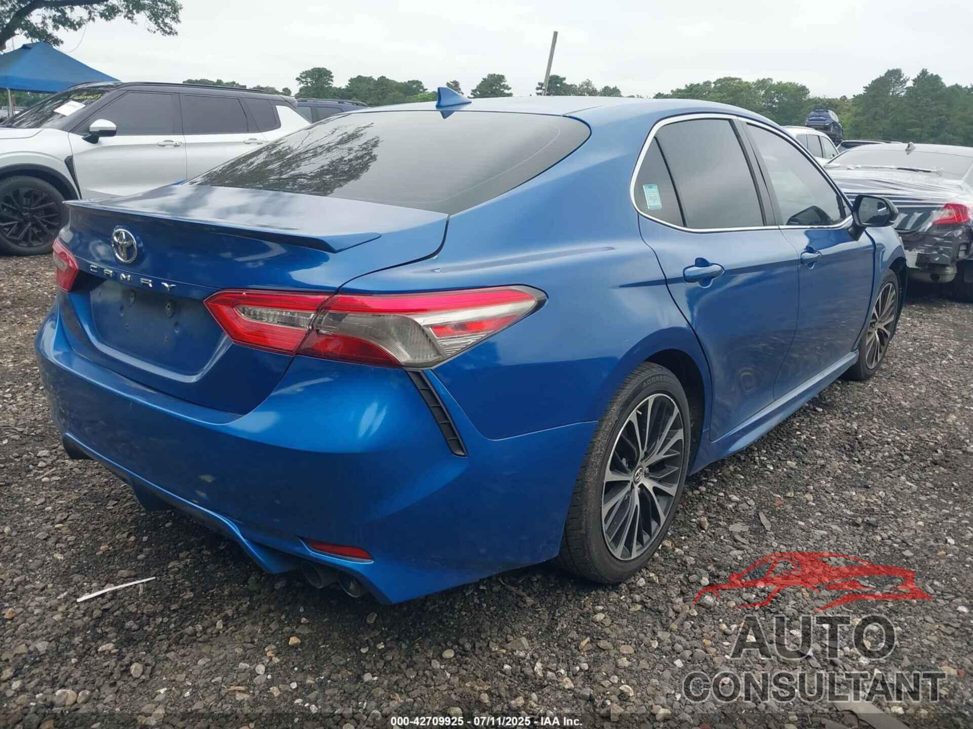 TOYOTA CAMRY 2019 - 4T1B11HK2KU164830