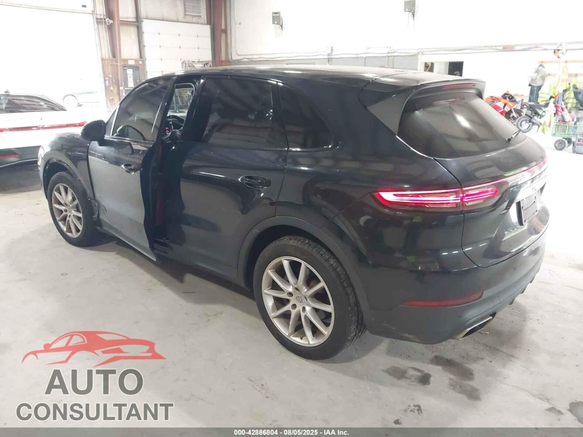 PORSCHE CAYENNE 2021 - WP1AA2AY4MDA08195