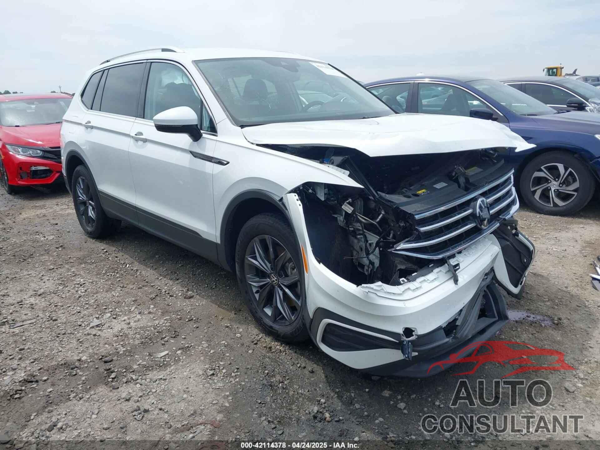 VOLKSWAGEN TIGUAN 2022 - 3VV3B7AX3NM176770