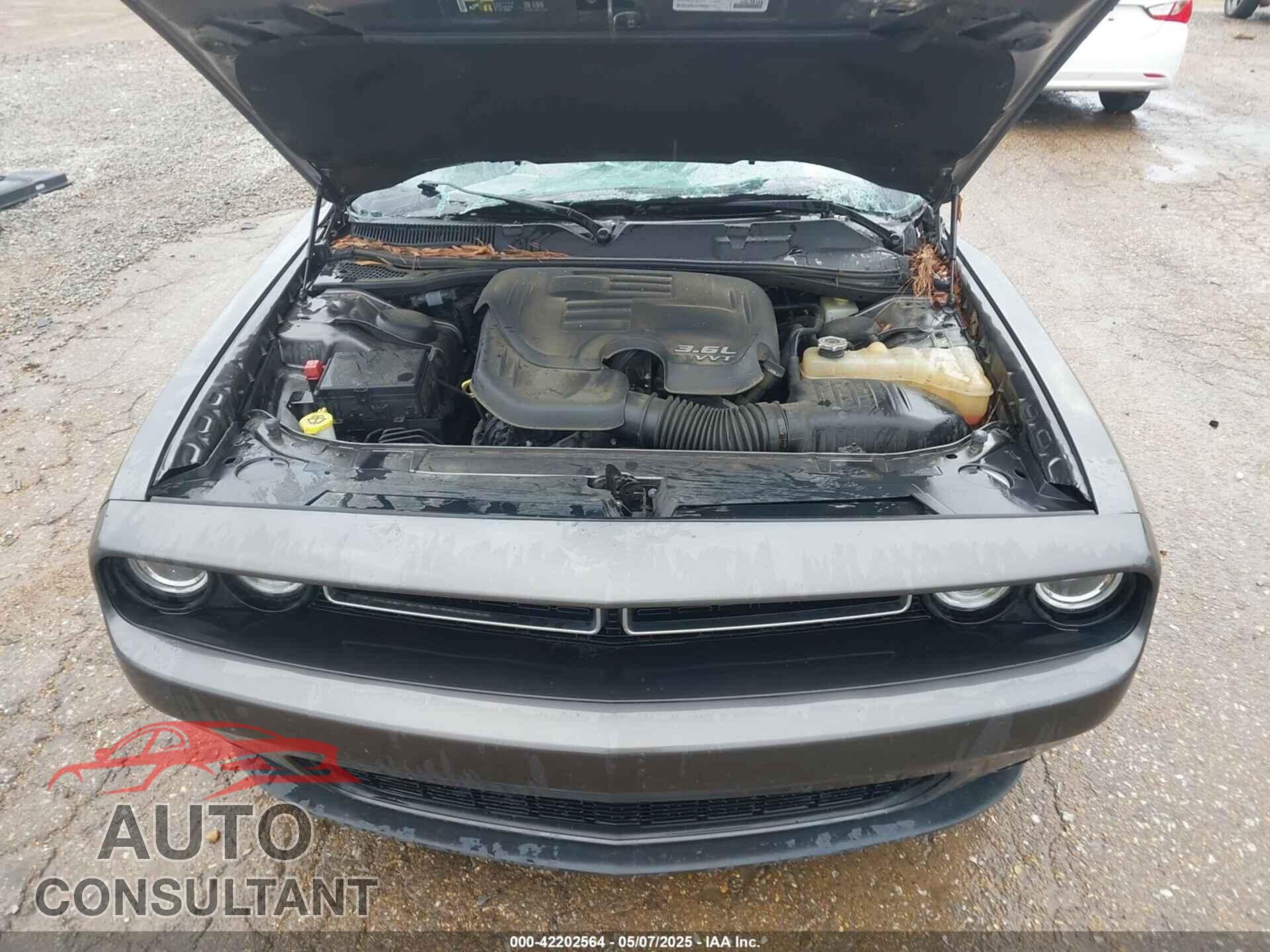 DODGE CHALLENGER 2018 - 2C3CDZGG3JH257471