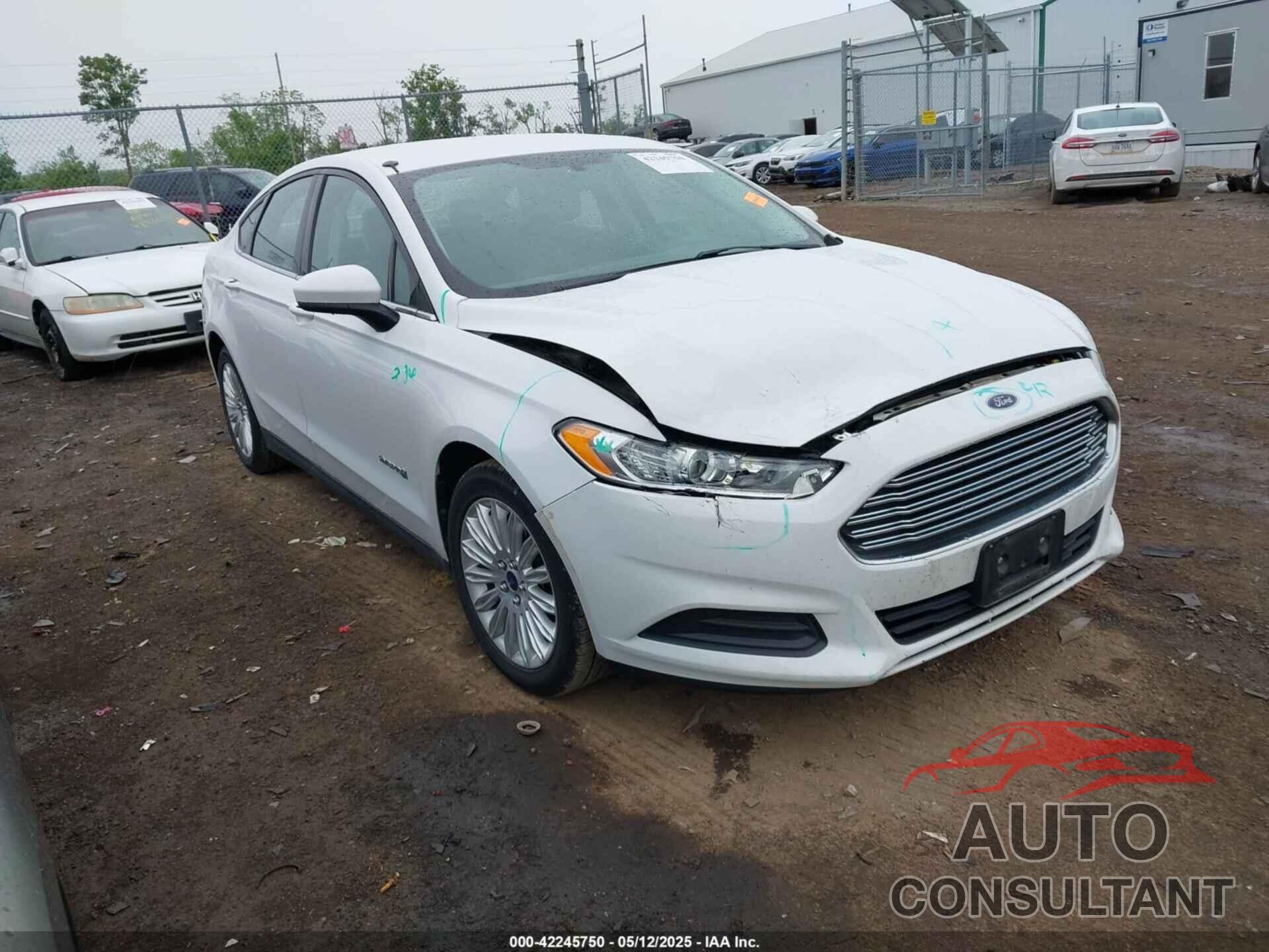 FORD FUSION HYBRID 2014 - 3FA6P0UU8ER141138
