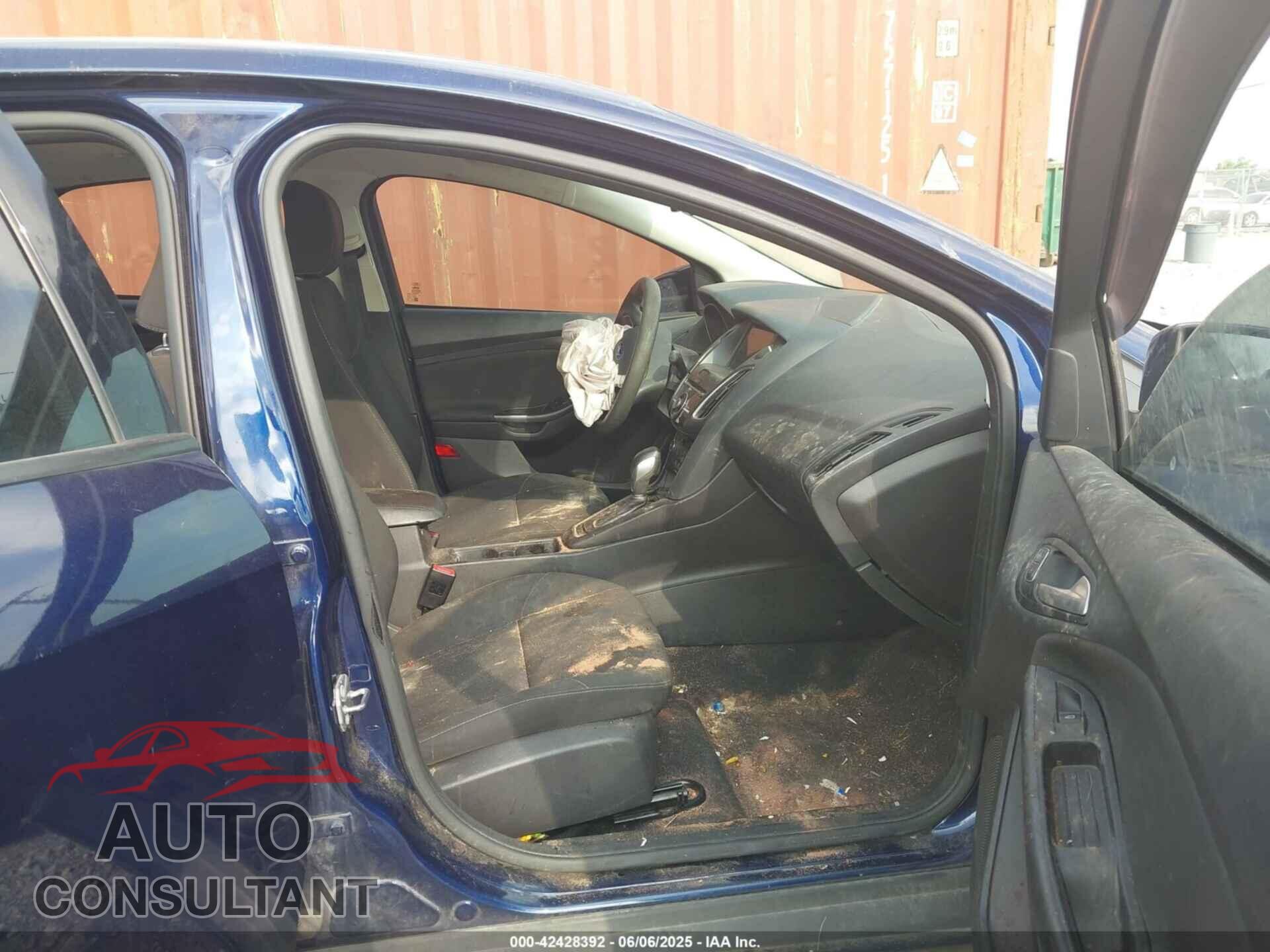 FORD FOCUS 2017 - 1FADP3H20HL241674