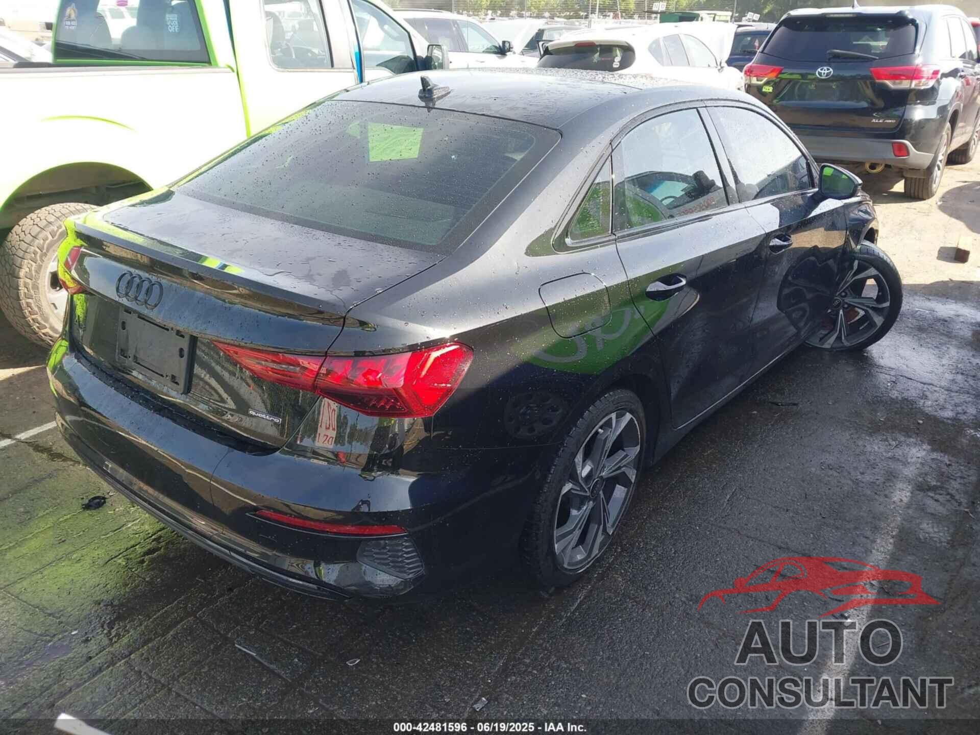 AUDI A3 2022 - WAUHUDGY5NA092523