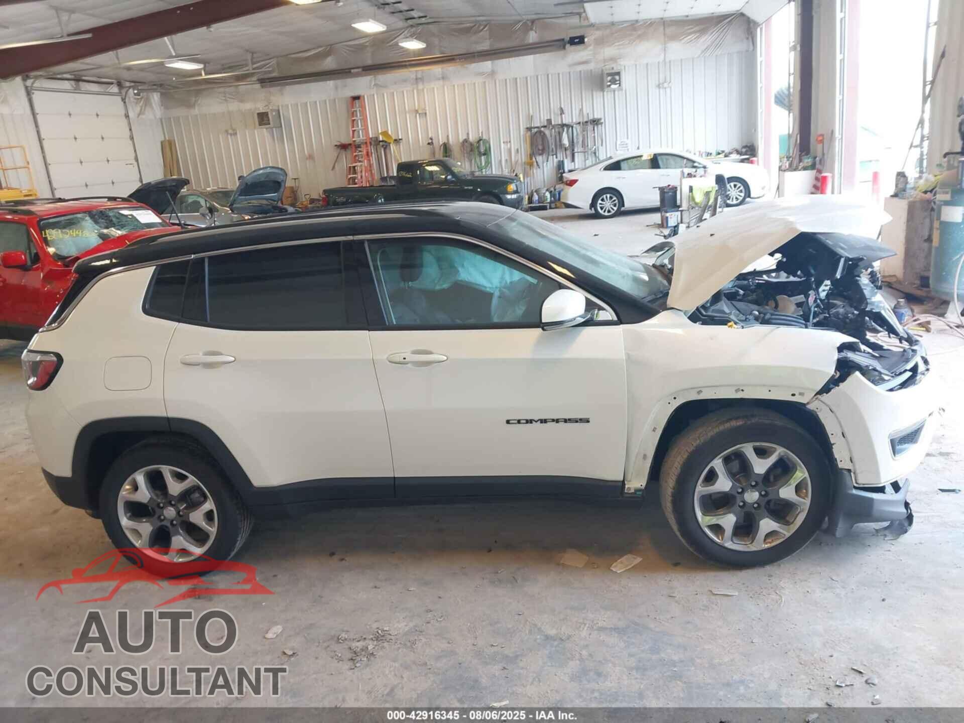 JEEP COMPASS 2020 - 3C4NJDCB2LT101295