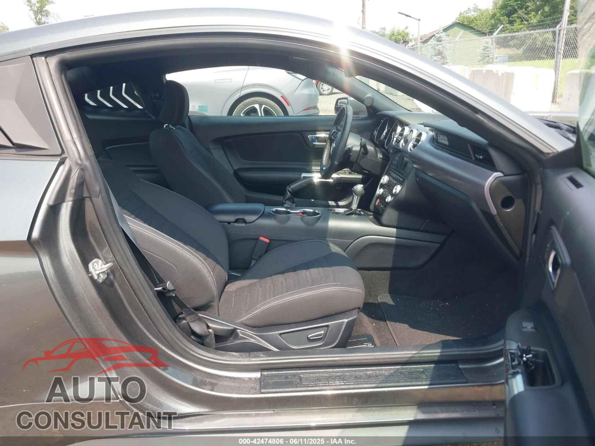 FORD MUSTANG 2015 - 1FA6P8TH3F5380653