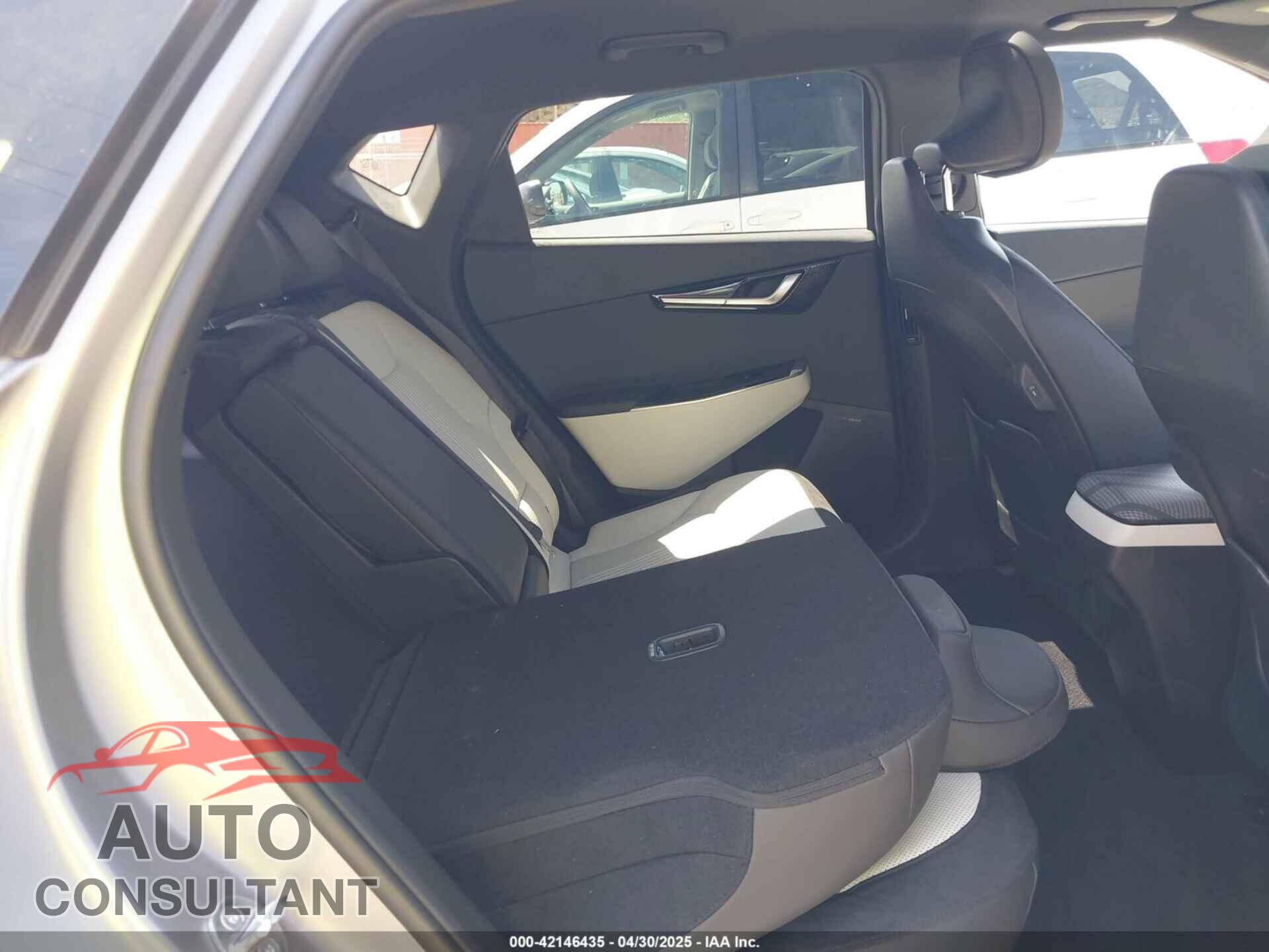 KIA EV6 2023 - KNDC44LA6P5118533