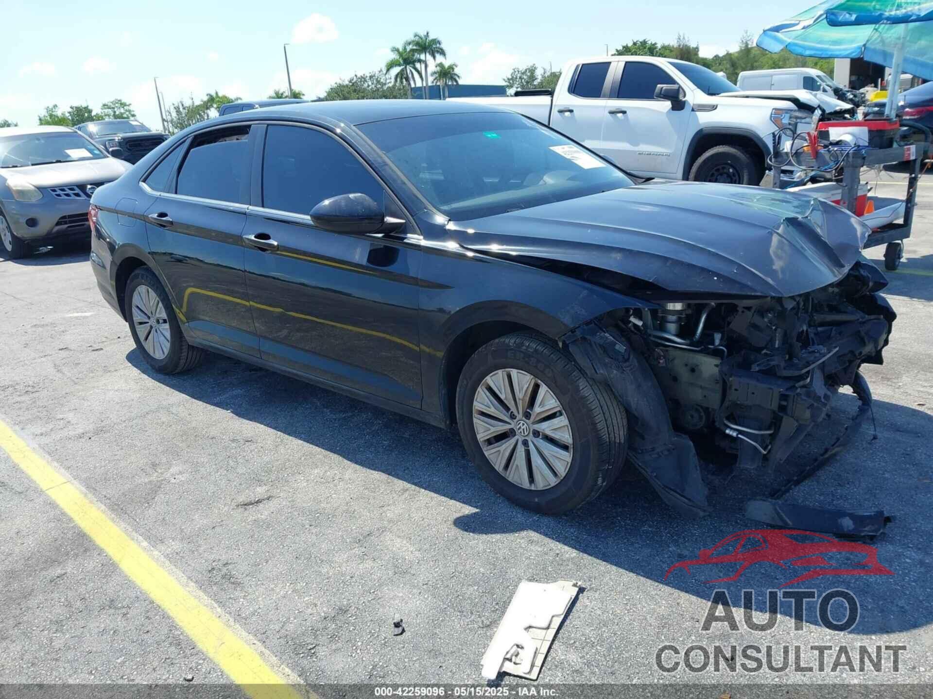 VOLKSWAGEN JETTA 2019 - 3VWCB7BU8KM266072
