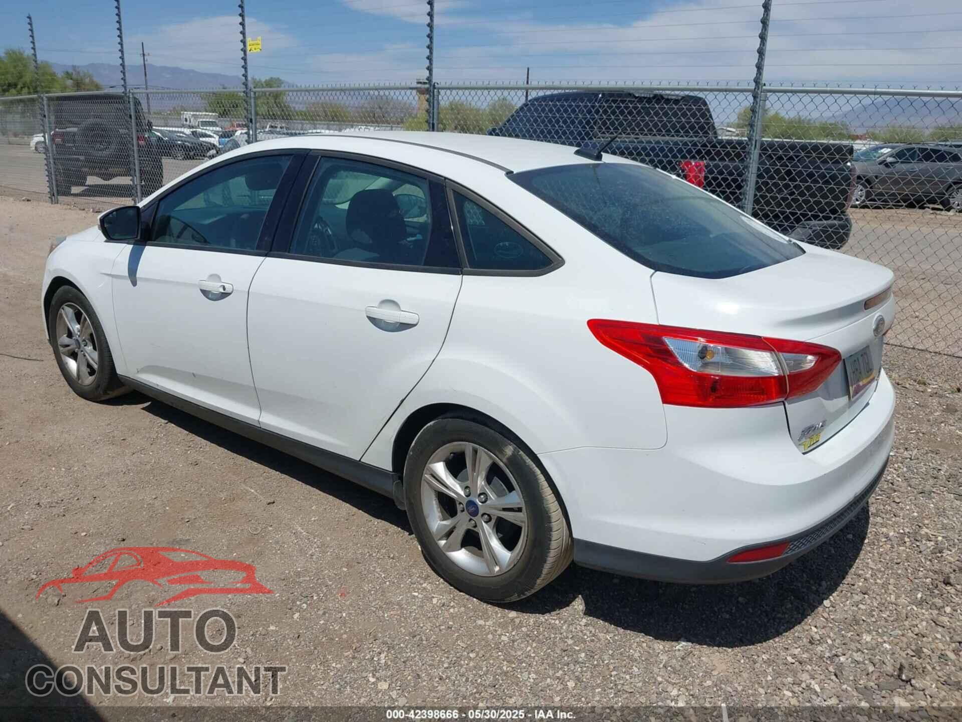 FORD FOCUS 2014 - 1FADP3F28EL161439