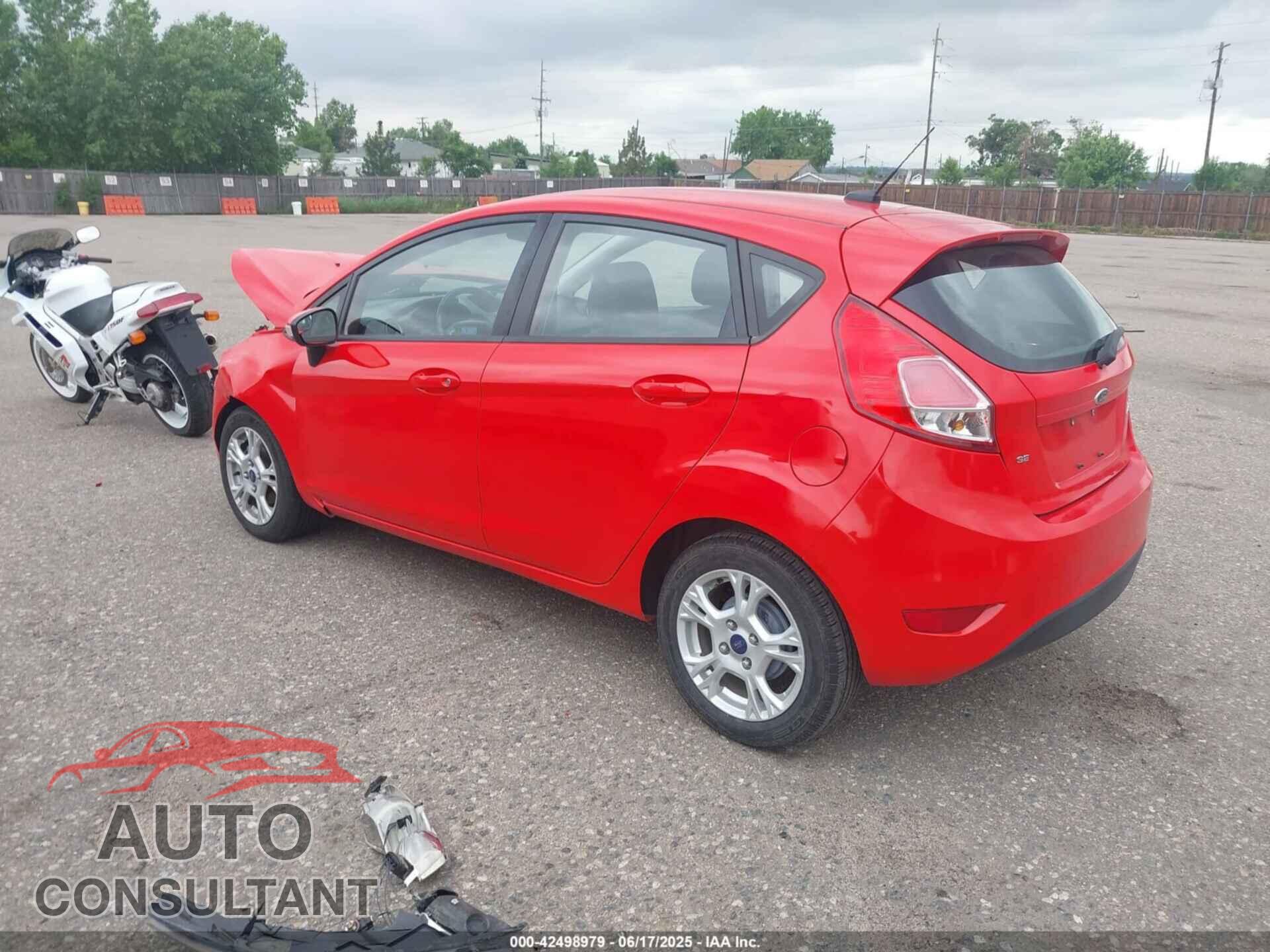 FORD FIESTA 2015 - 3FADP4EJ1FM108189