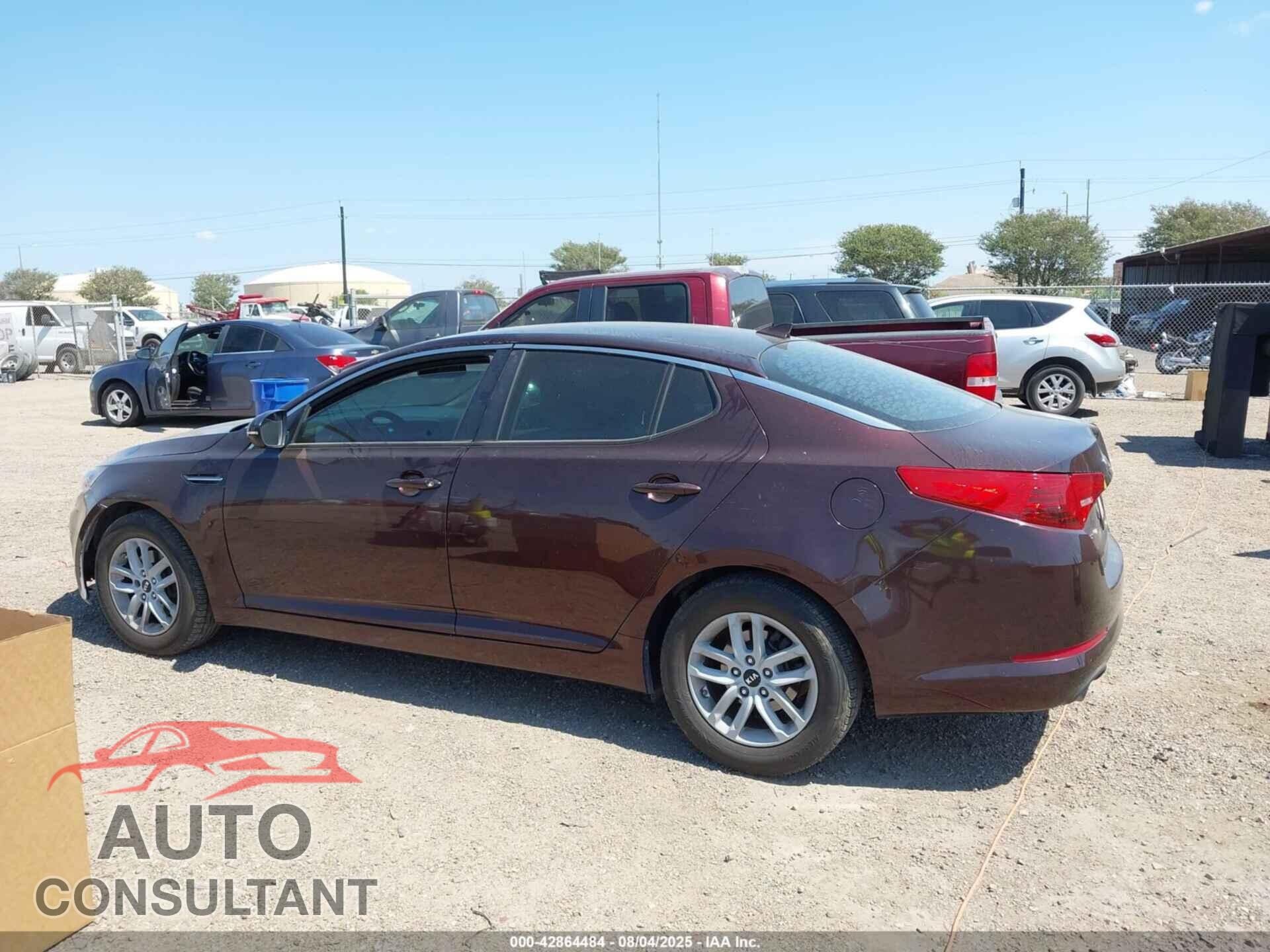 KIA OPTIMA 2011 - KNAGM4A70B5162705