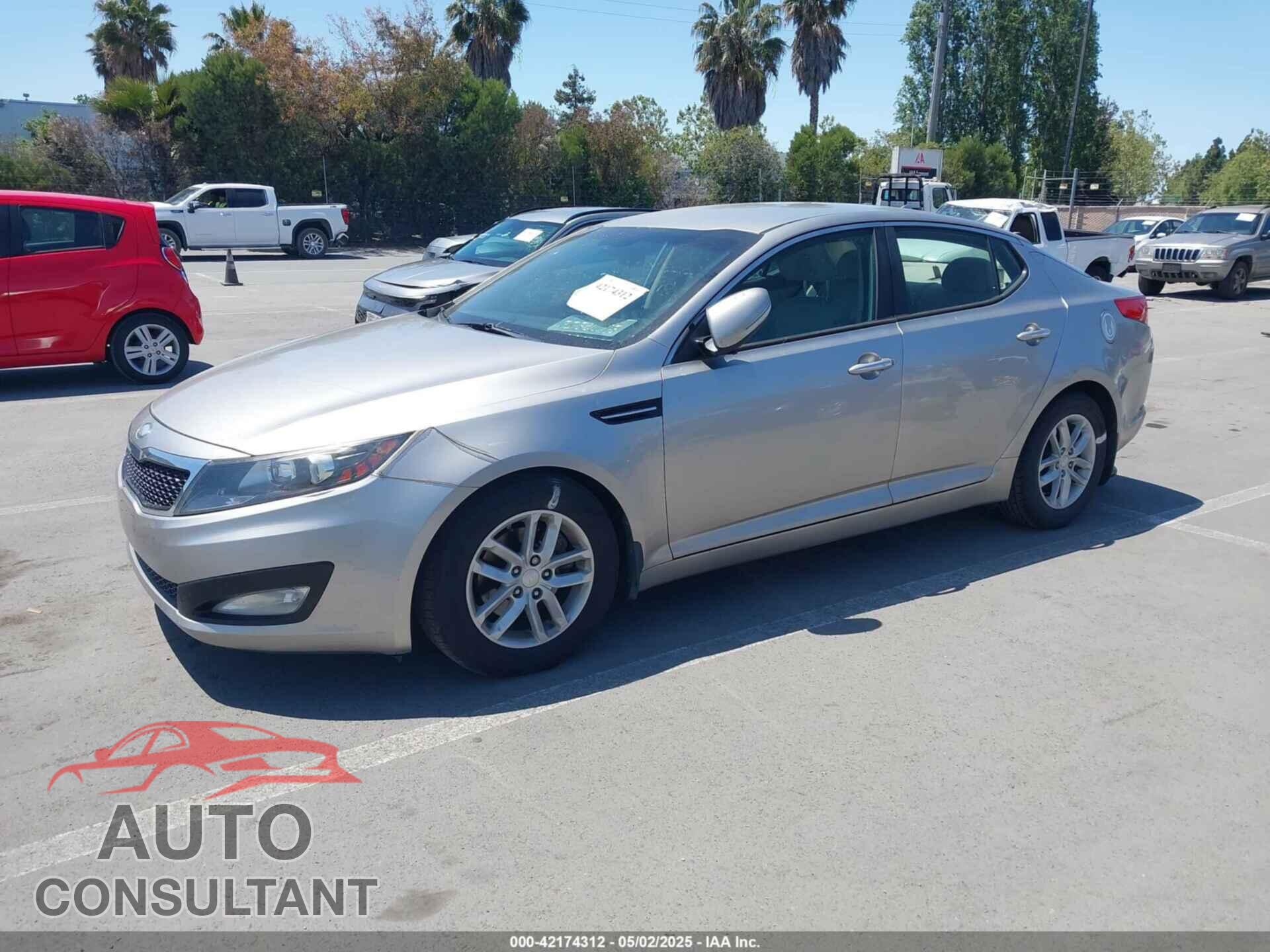 KIA OPTIMA 2013 - KNAGM4A72D5399117