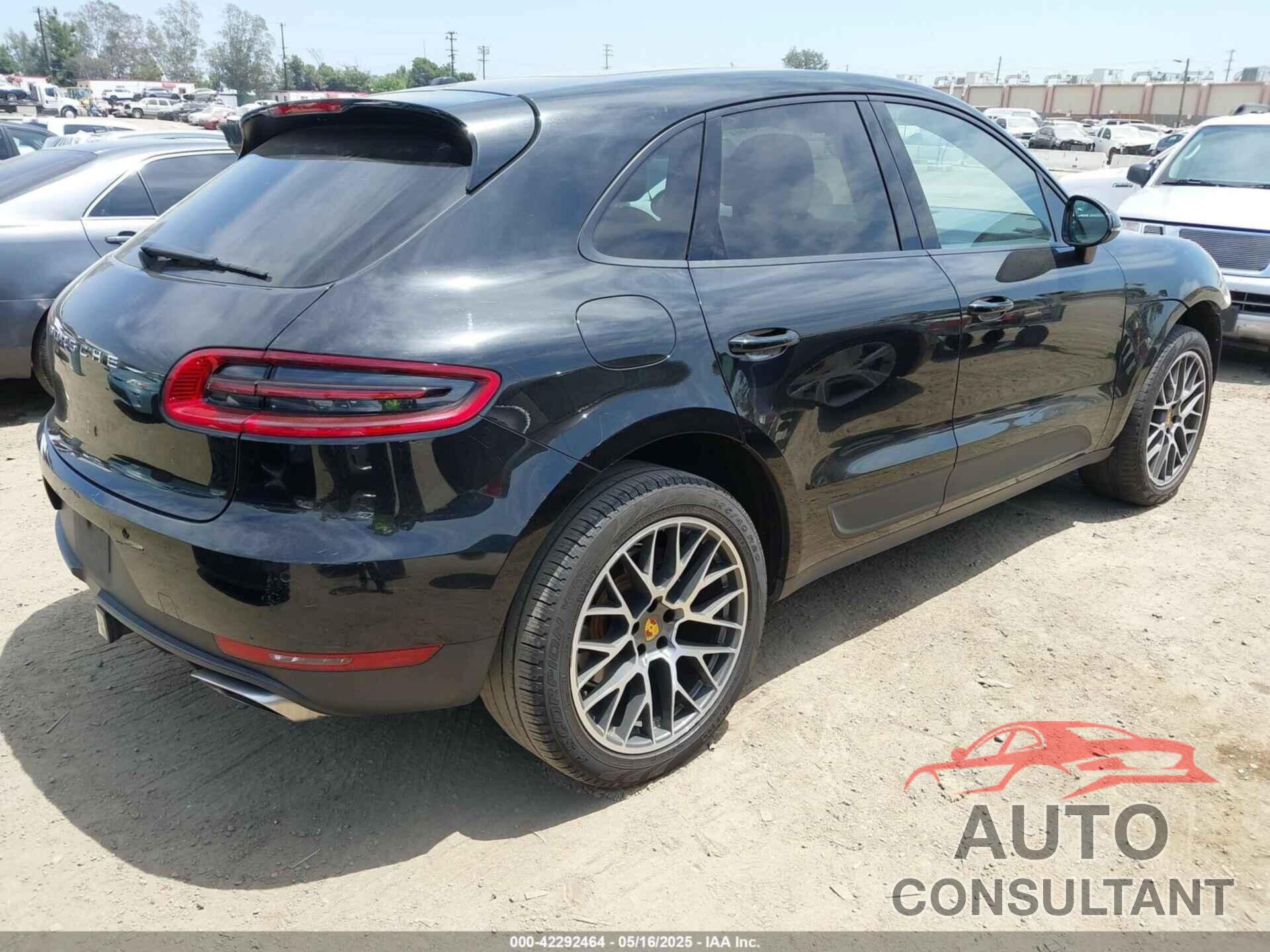 PORSCHE MACAN 2017 - WP1AA2A59HLB04714