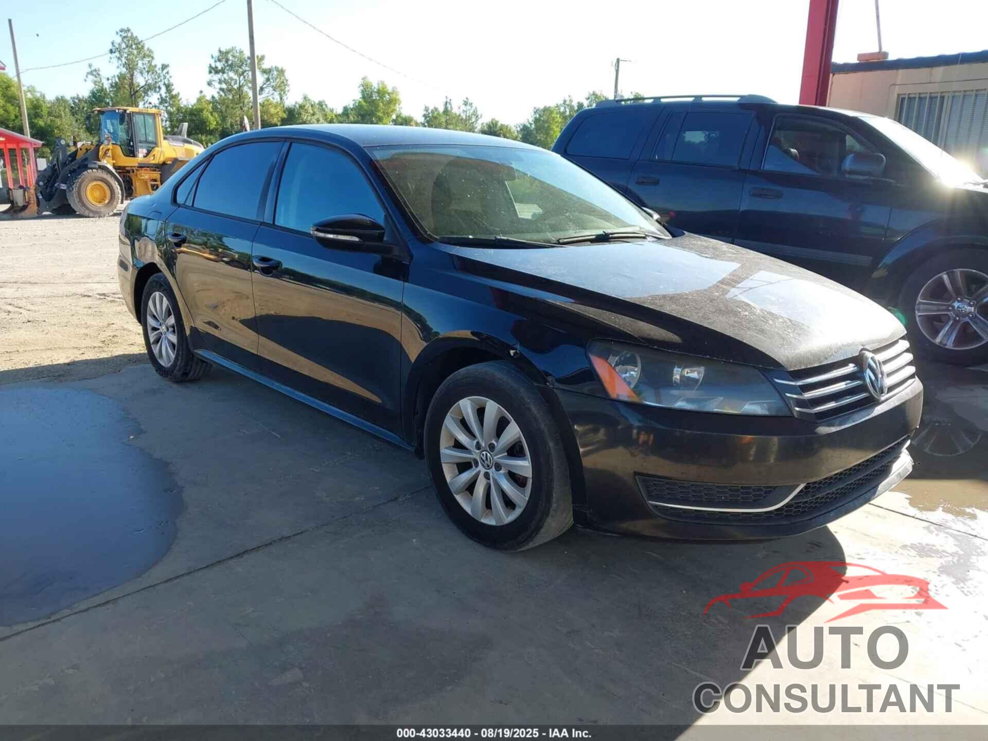 VOLKSWAGEN PASSAT 2012 - 1VWAH7A38CC080971