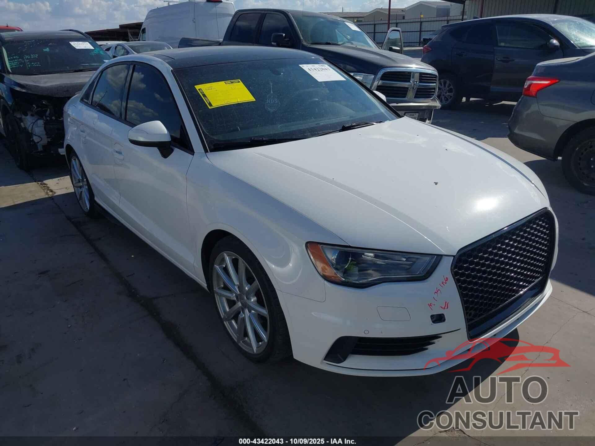 AUDI A3 2016 - WAUA7GFF8G1077656
