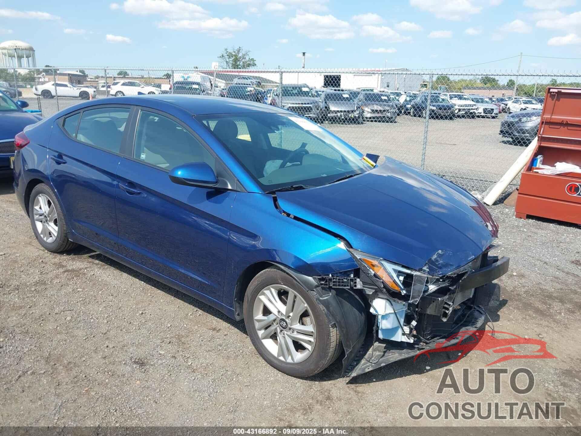 HYUNDAI ELANTRA 2019 - 5NPD84LFXKH464503