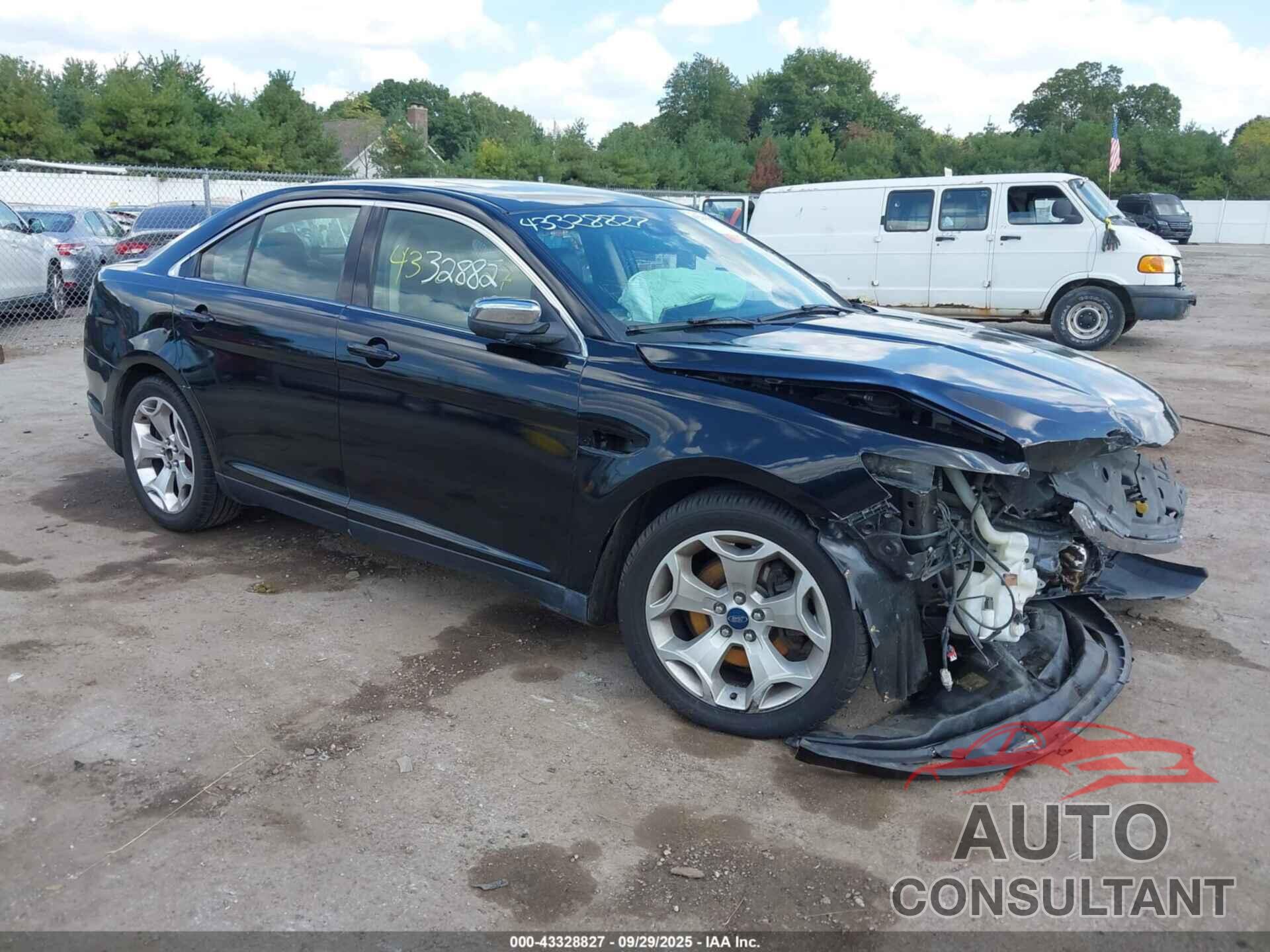 FORD TAURUS 2012 - 1FAHP2FWXCG114367