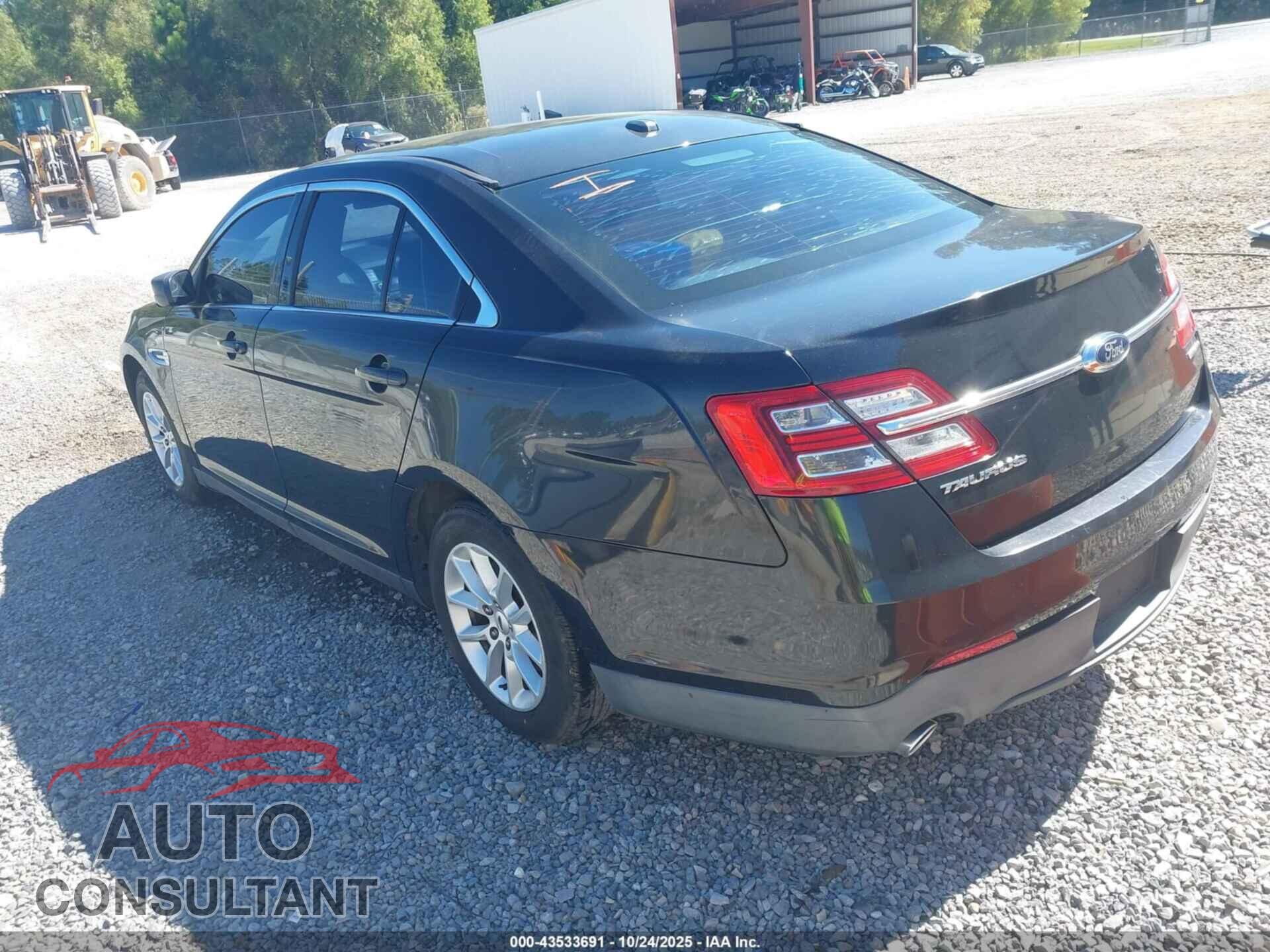 FORD TAURUS 2015 - 1FAHP2D81FG122575
