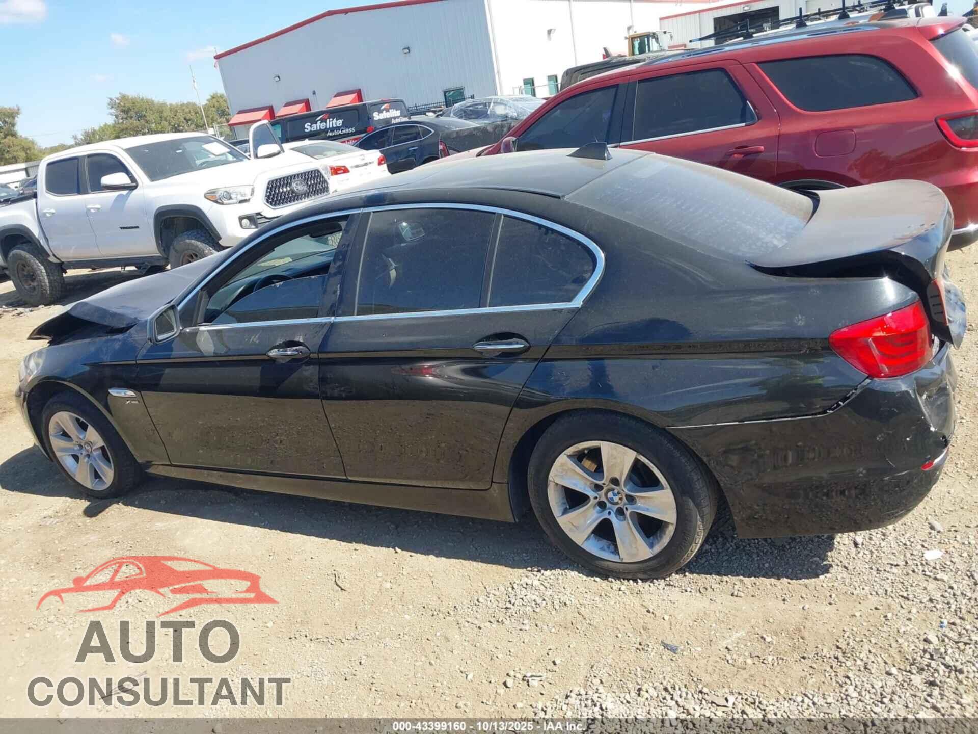 BMW 528I 2012 - WBAXH5C59CDW02529
