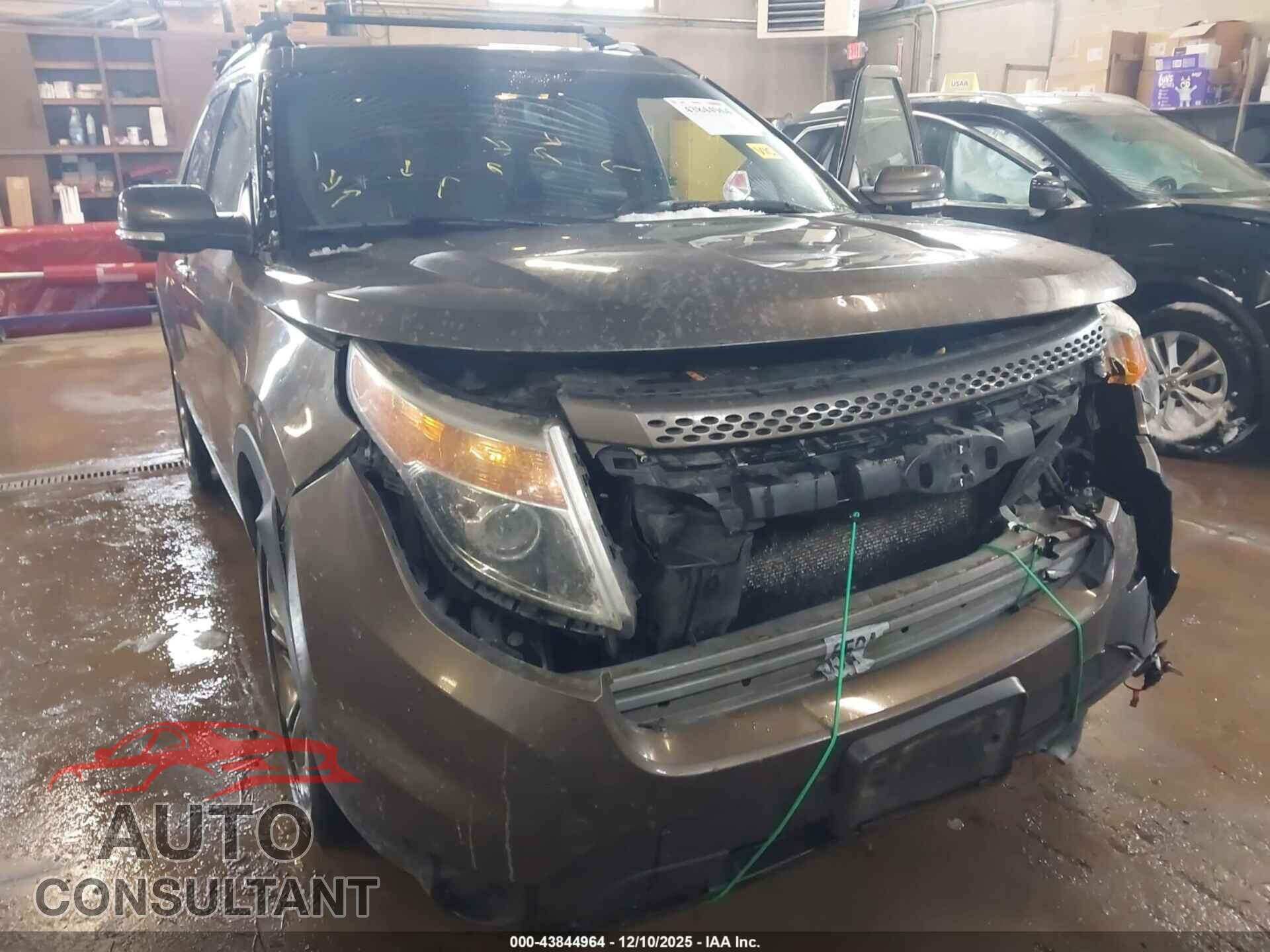 FORD EXPLORER 2015 - 1FM5K8F87FGB75224