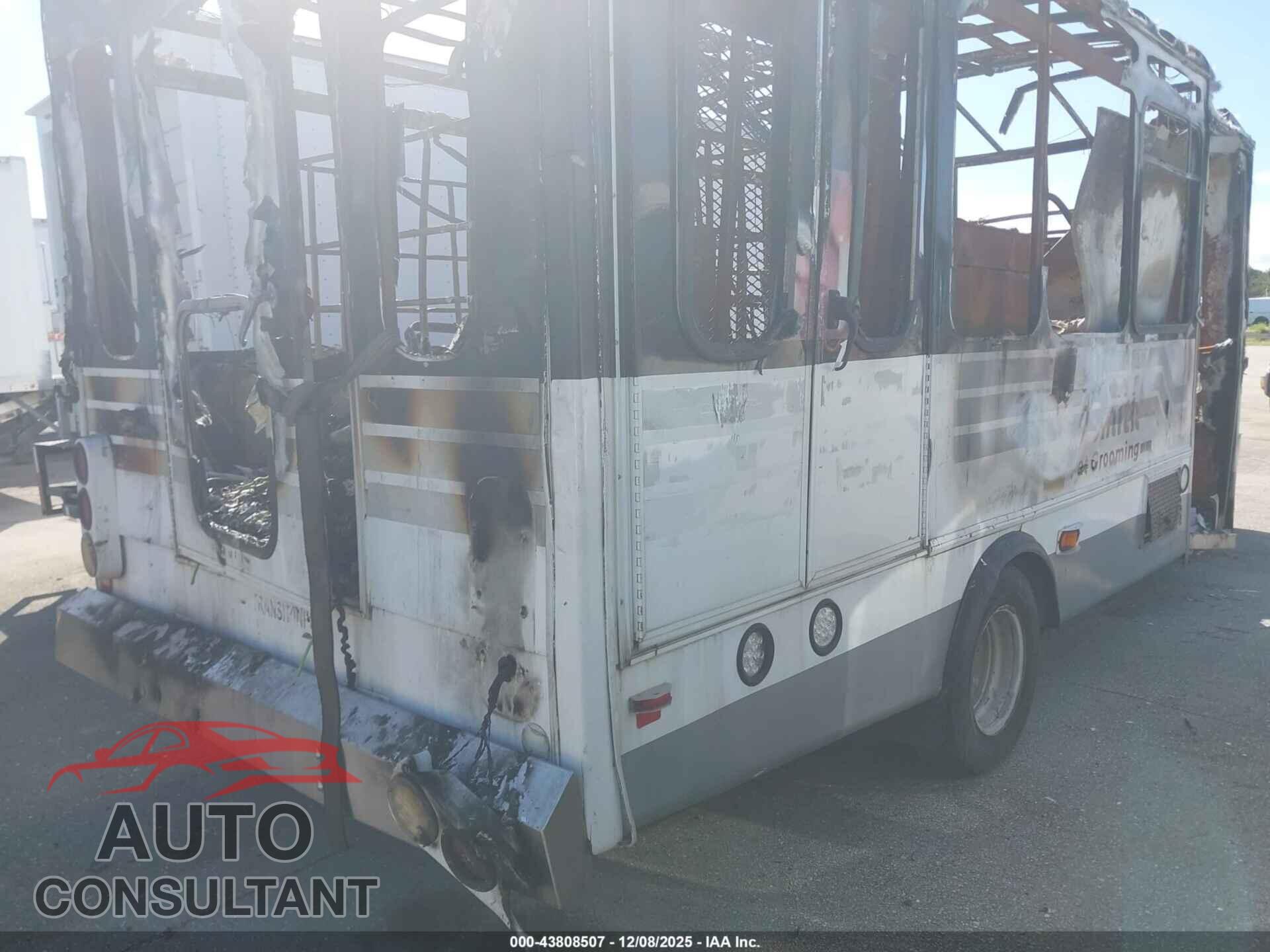 FORD E-450 CUTAWAY 2010 - 1FDFE4FP6ADA05913