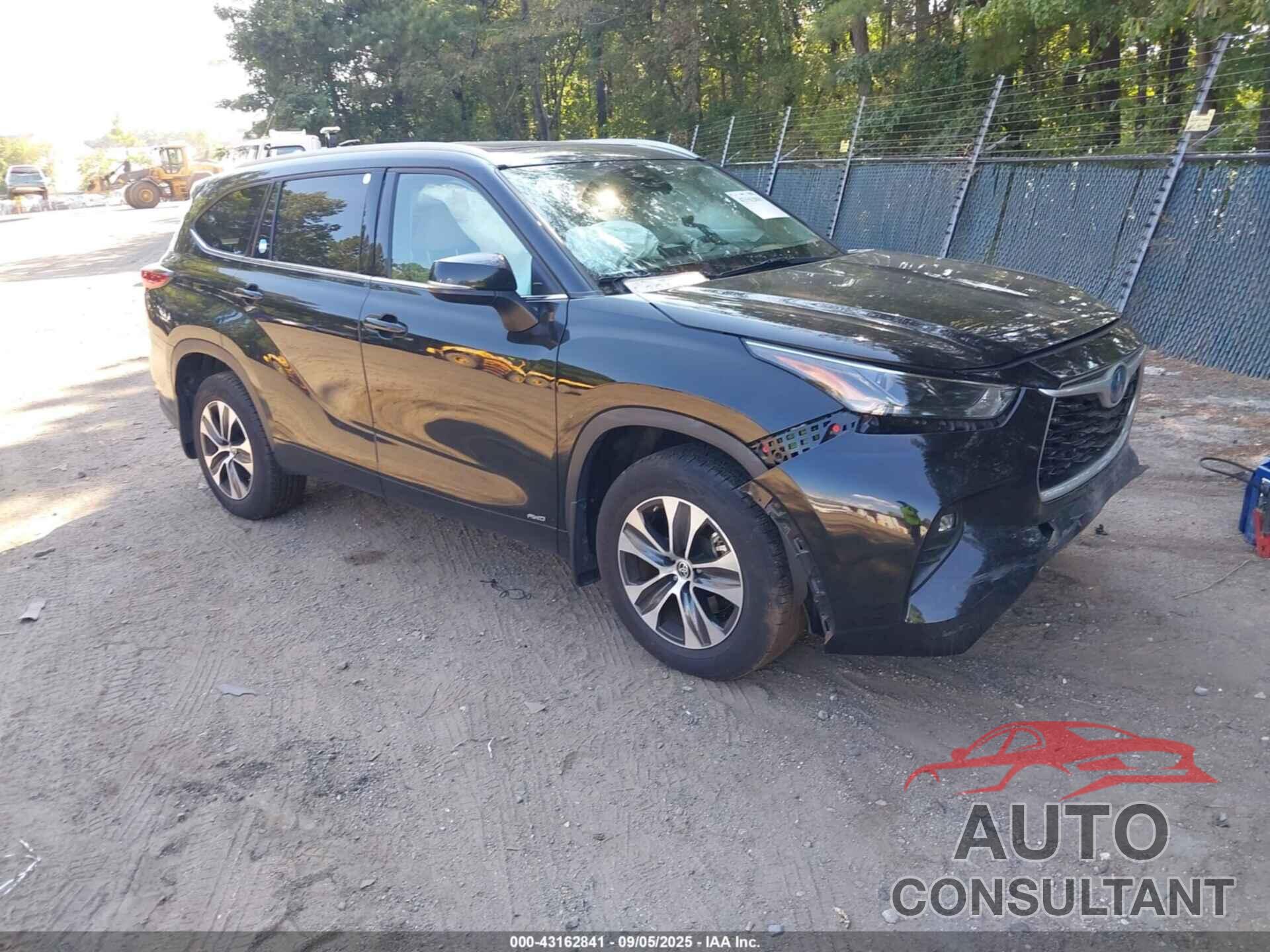 TOYOTA HIGHLANDER 2022 - 5TDGBRCH3NS561716