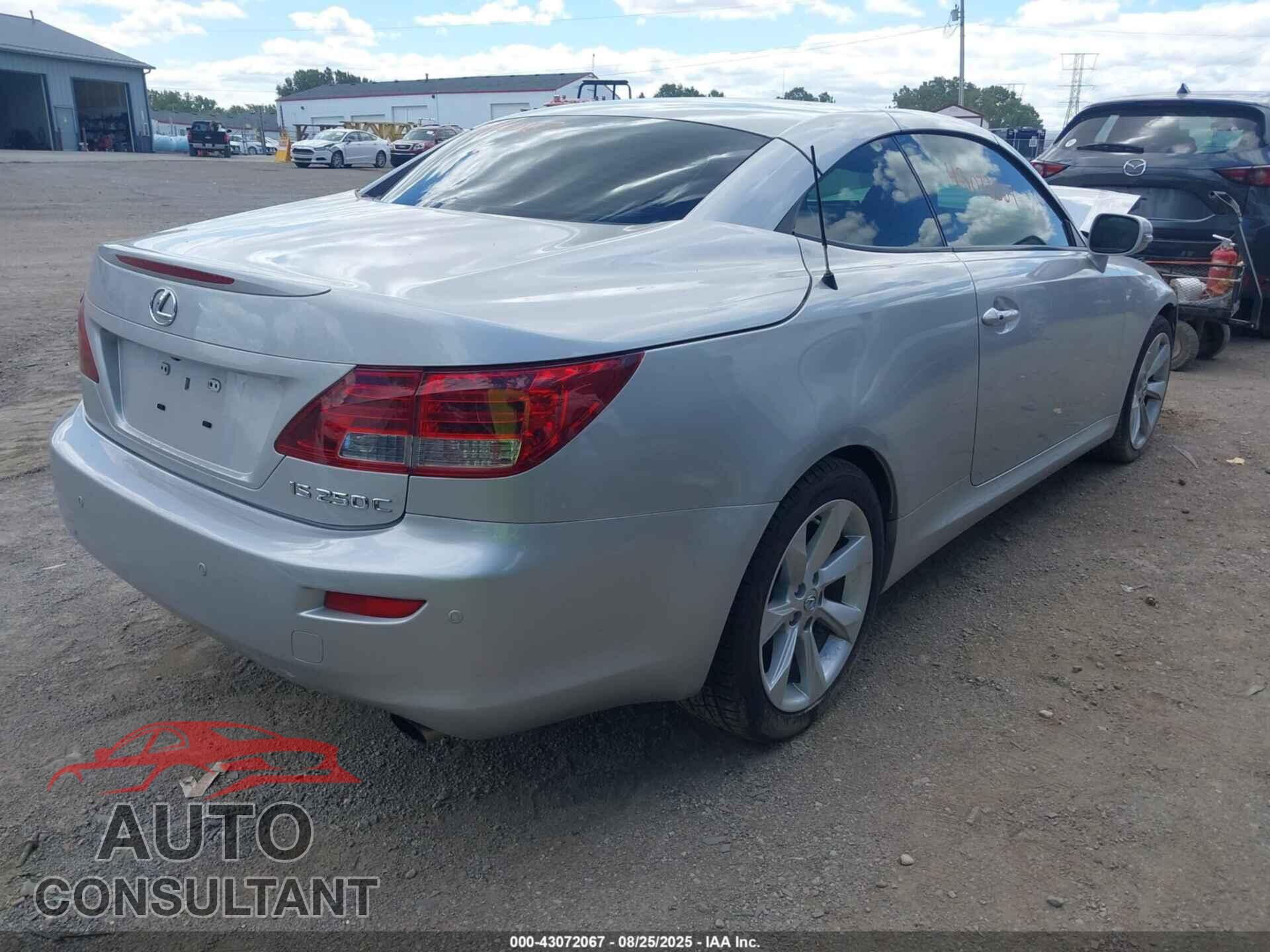 LEXUS IS 250C 2011 - JTHFF2C22B2514990