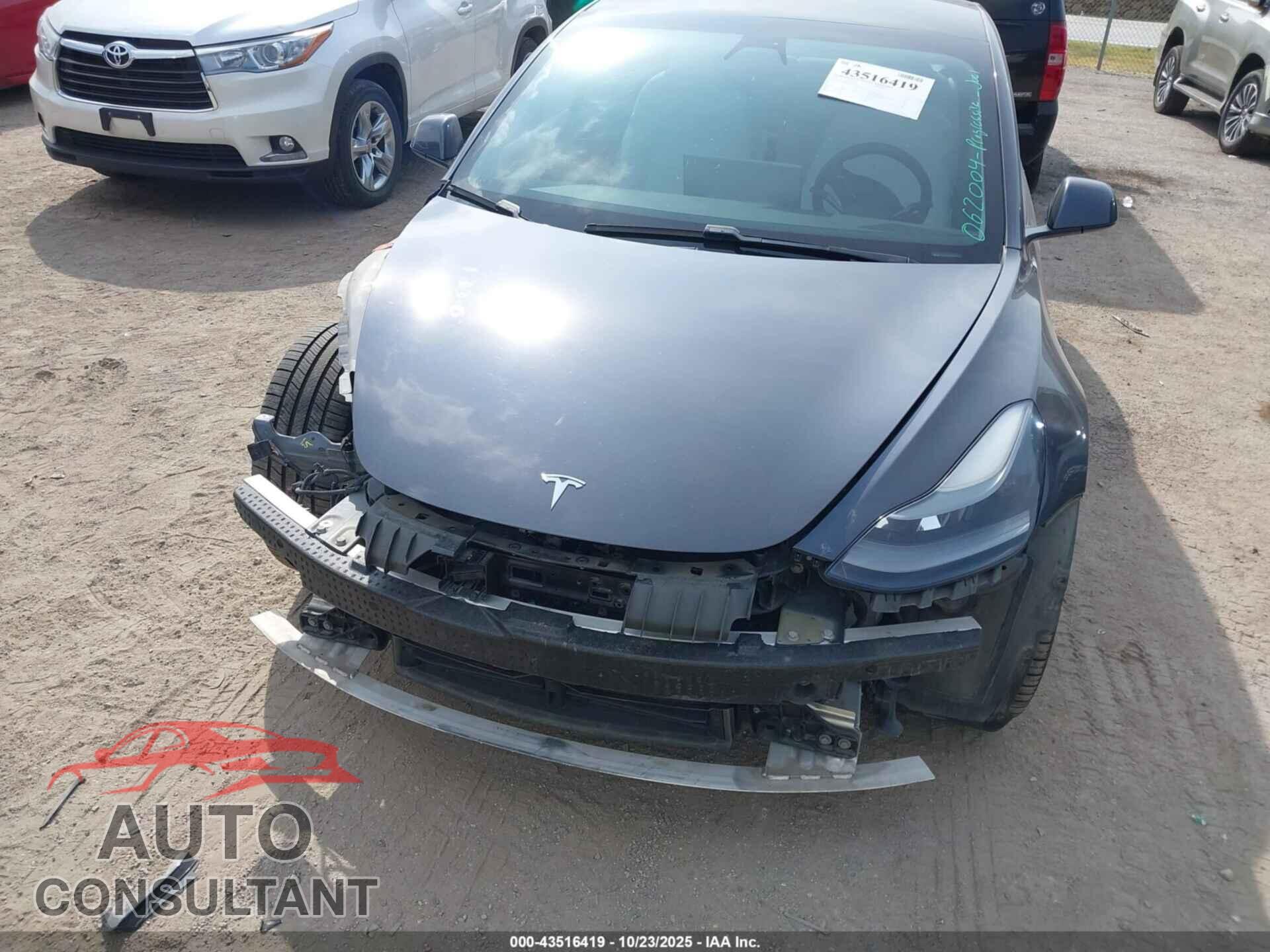 TESLA MODEL 3 2021 - 5YJ3E1EB0MF062004