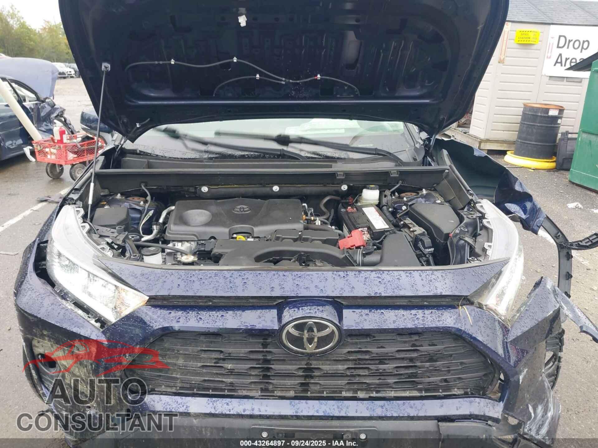 TOYOTA RAV4 2019 - JTMP1RFVXKD028421