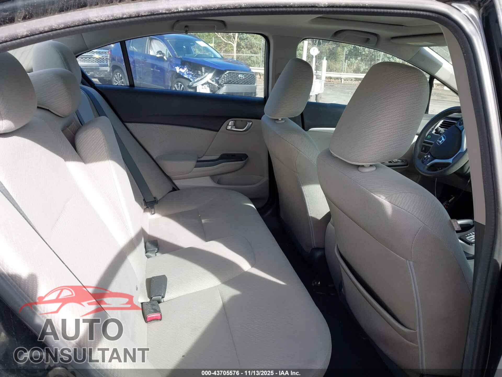 HONDA CIVIC 2013 - 2HGFB2F82DH527067