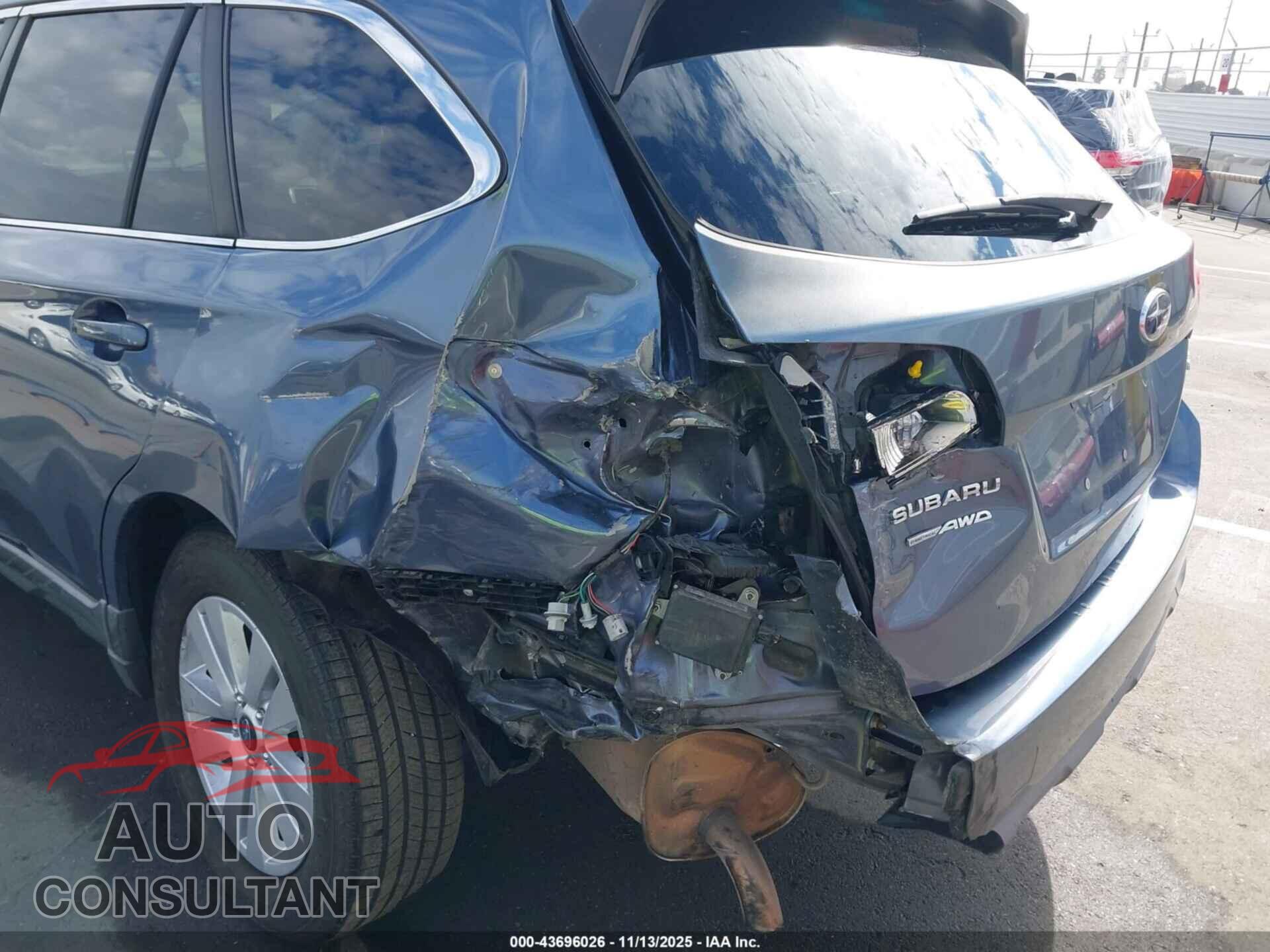 SUBARU OUTBACK 2015 - 4S4BSAFC8F3236831