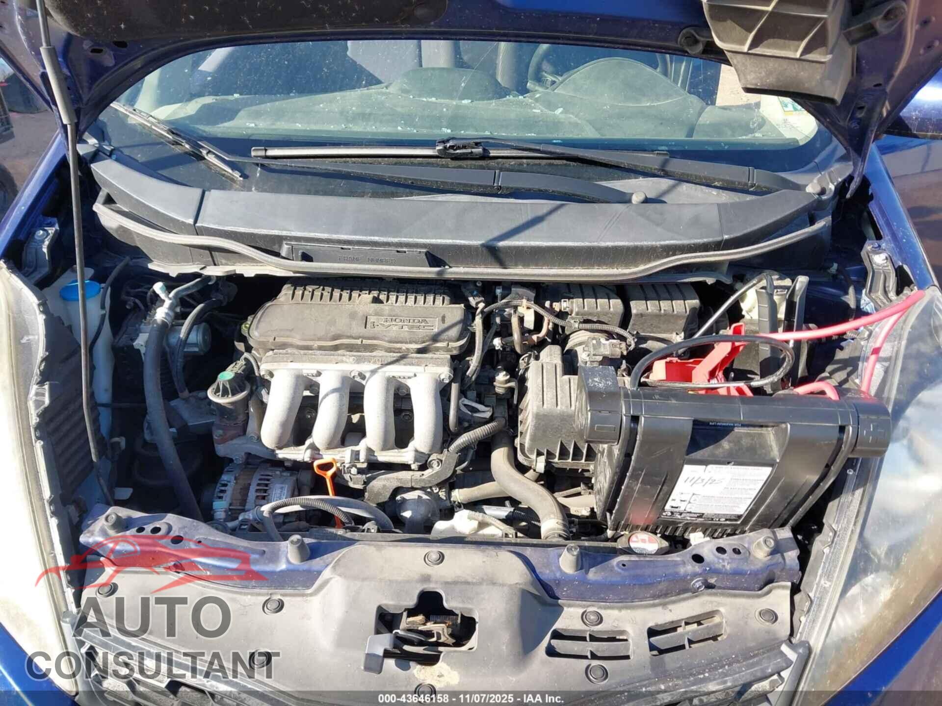HONDA FIT 2013 - JHMGE8H55DC068179