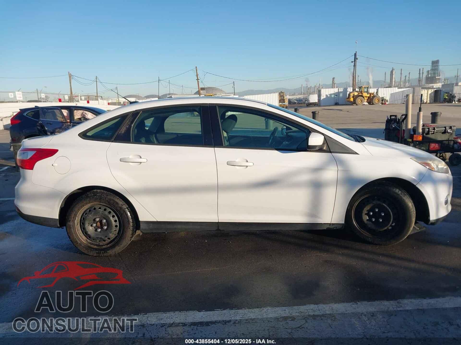 FORD FOCUS 2012 - 1FAHP3F24CL250942