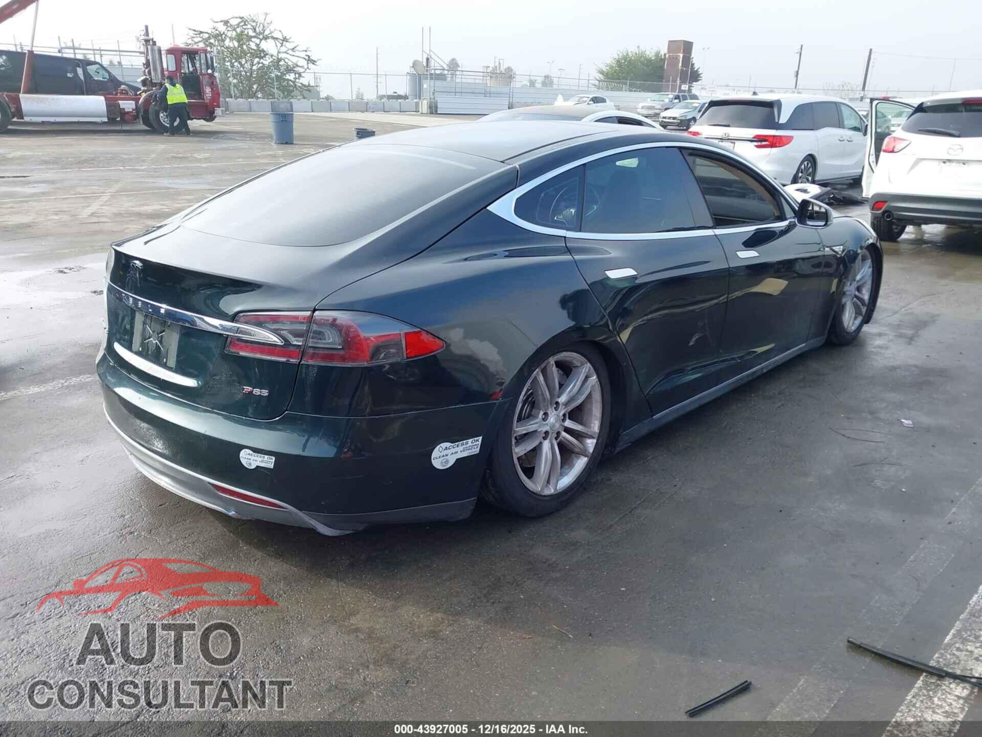 TESLA MODEL S 2013 - 5YJSA1DP7DFP17019